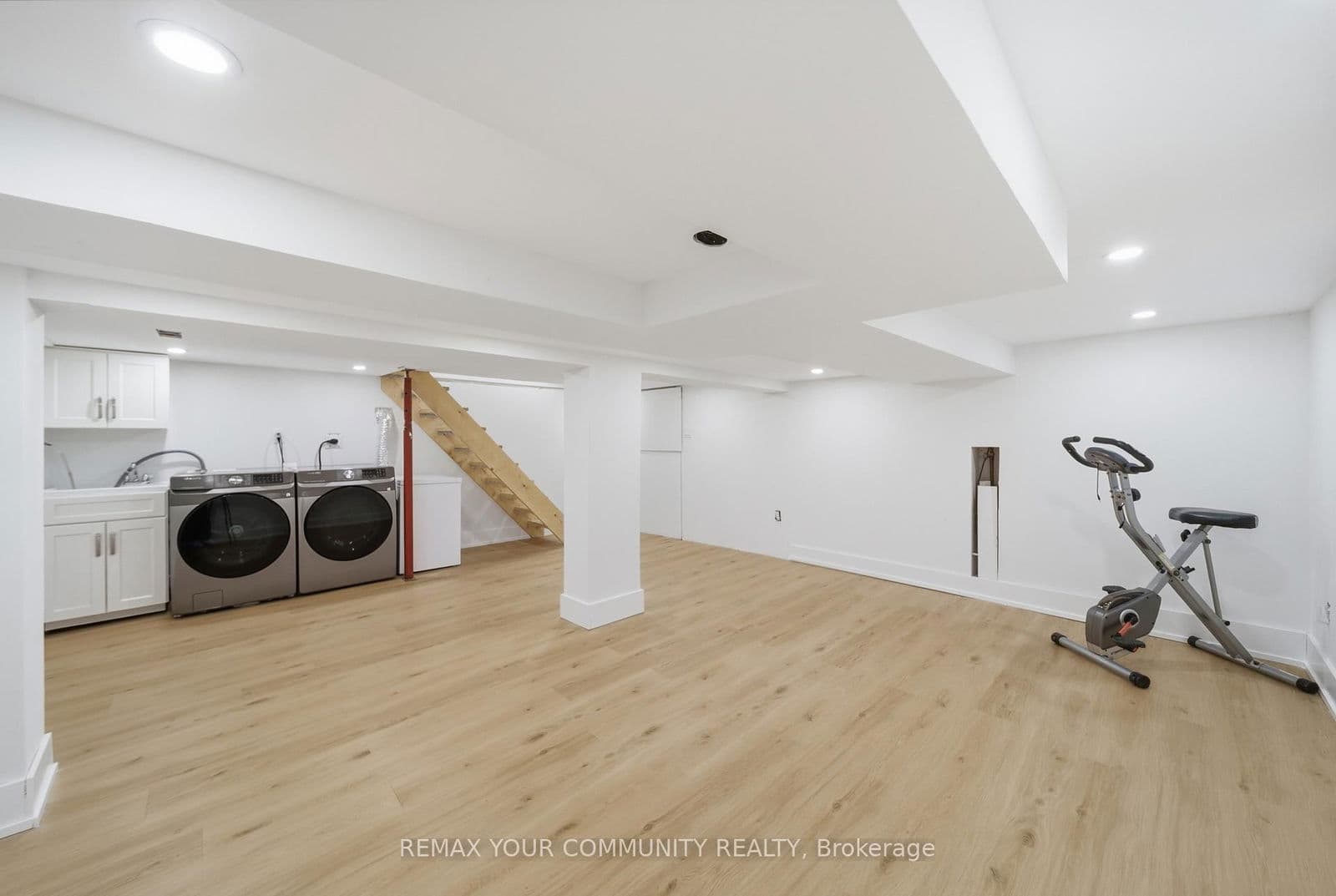 Detached at 16 Marquis Street, St. Catharines, ON - Photo 27 - RE/MAX Garden City Realty