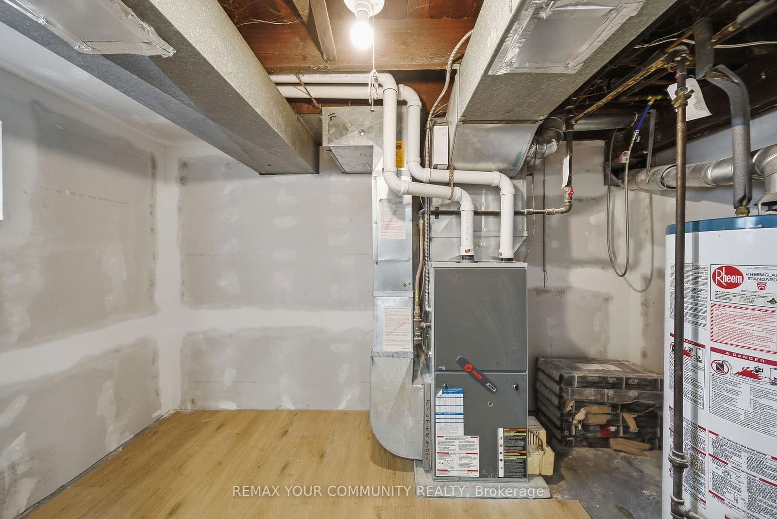 Detached at 16 Marquis Street, St. Catharines, ON - Photo 30 - RE/MAX Garden City Realty