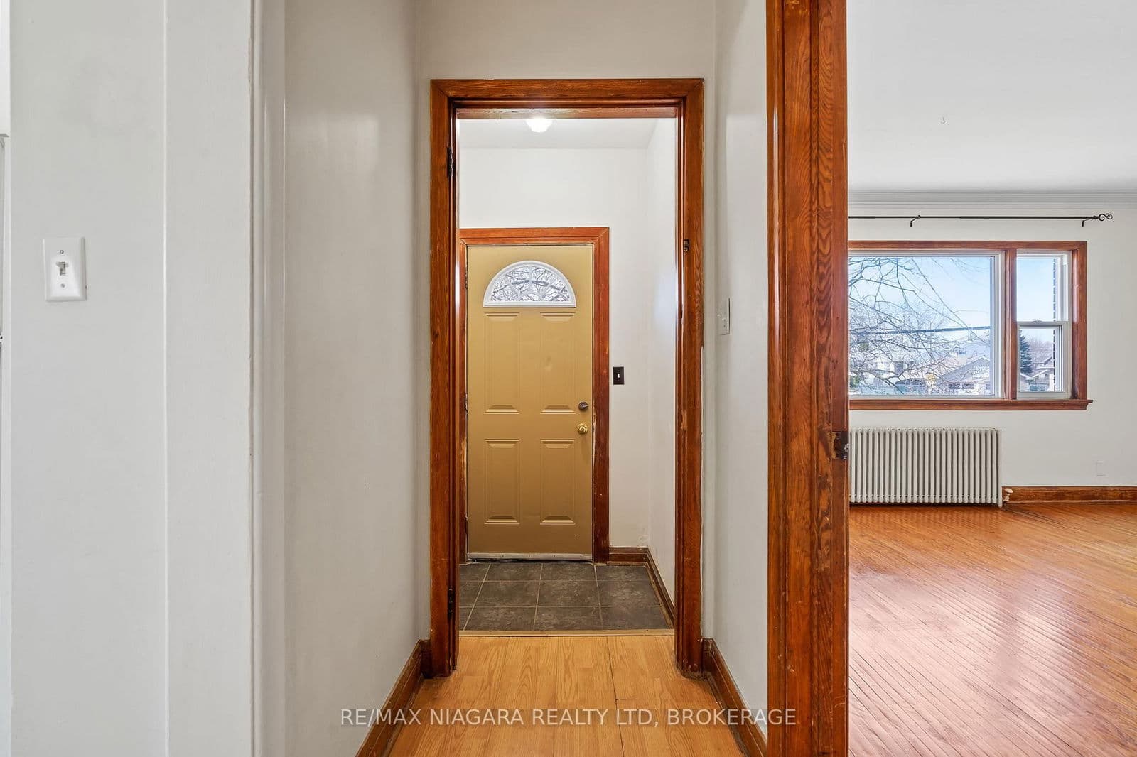 Fourplex at UNIT #1- 136 Haig Street, St. Catharines, ON - Photo 3 - RE/MAX Garden City Realty