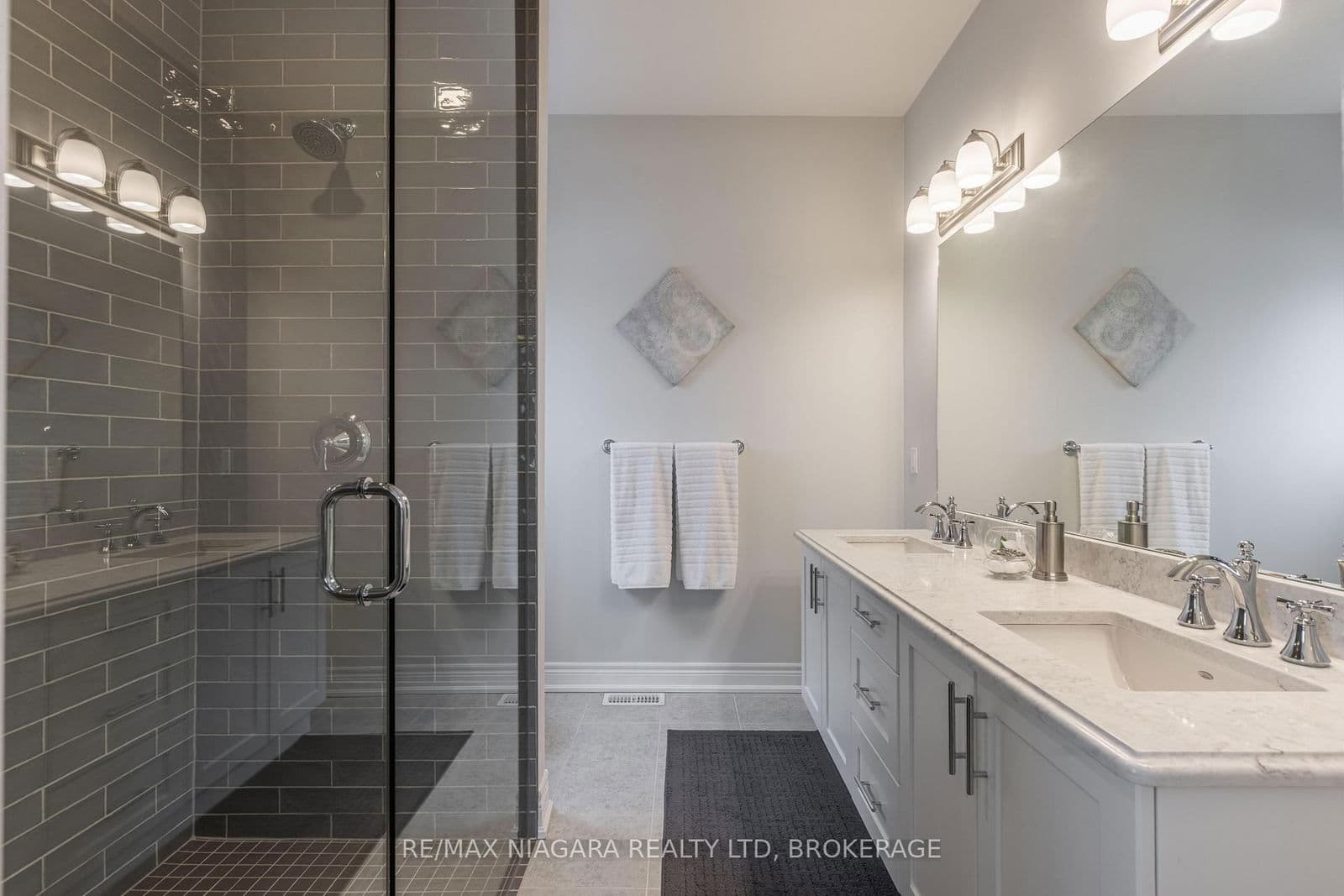 Detached at 3628 Allen Trail, Fort Erie, ON - Photo 18 - RE/MAX Garden City Realty