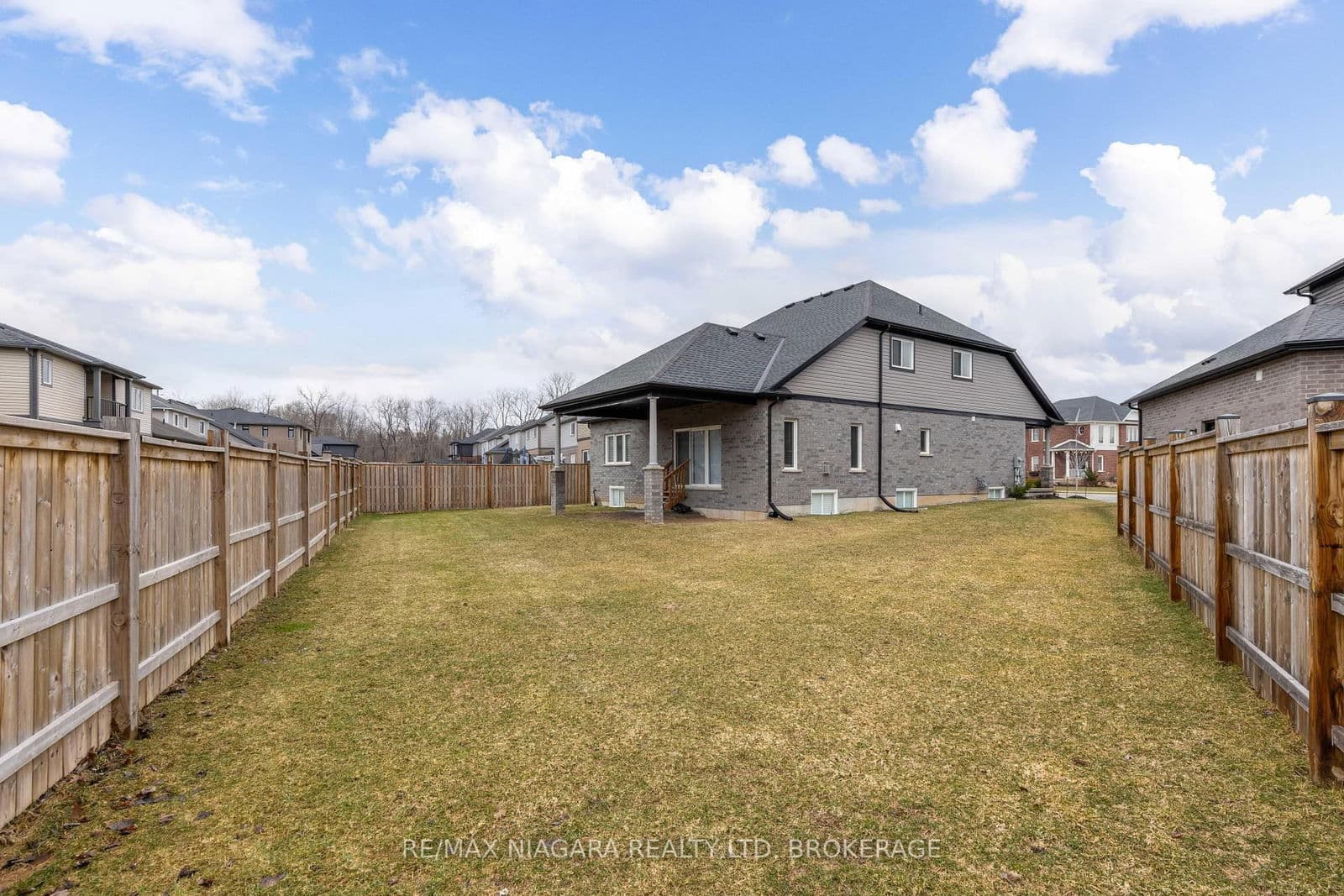 Detached at 3628 Allen Trail, Fort Erie, ON - Photo 26 - RE/MAX Garden City Realty
