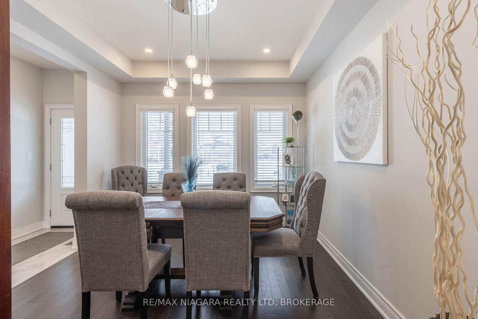 Detached at 3628 Allen Trail, Fort Erie, ON - Photo 6 - RE/MAX Garden City Realty