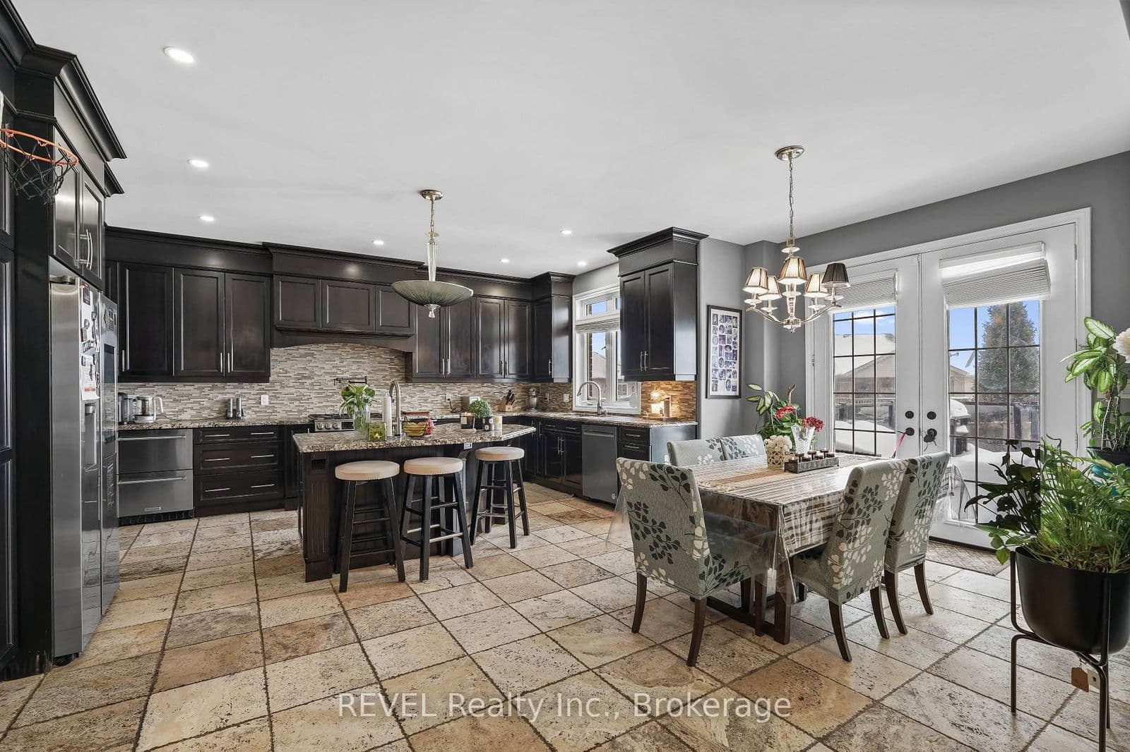 Detached at 6600 Richard Crescent, Niagara Falls, ON - Photo 16 - RE/MAX Garden City Realty