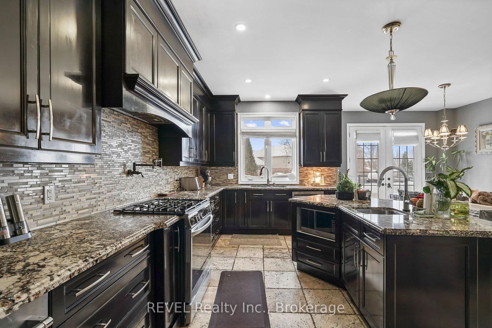 Detached at 6600 Richard Crescent, Niagara Falls, ON - Photo 19 - RE/MAX Garden City Realty