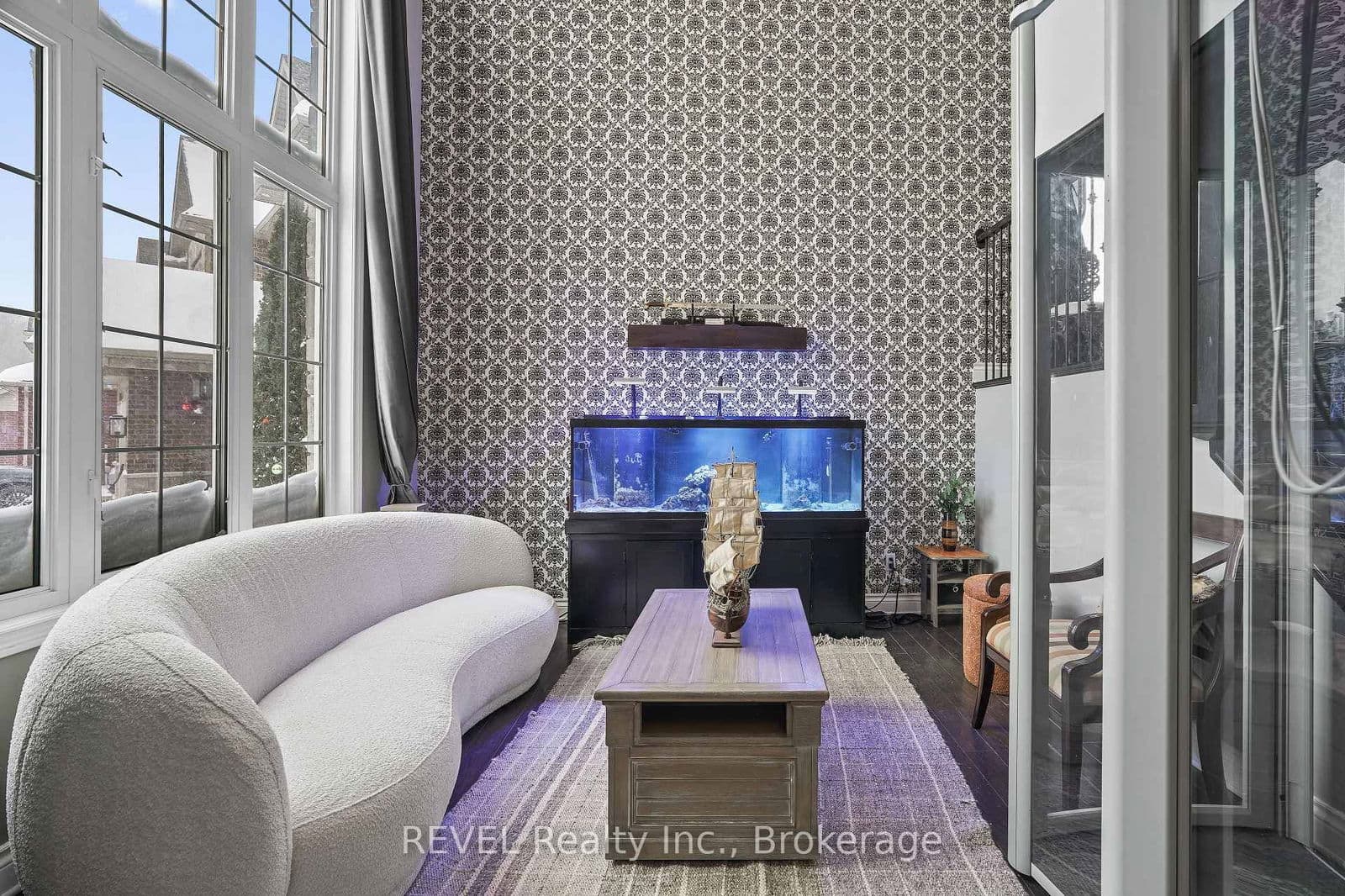 Detached at 6600 Richard Crescent, Niagara Falls, ON - Photo 6 - RE/MAX Garden City Realty