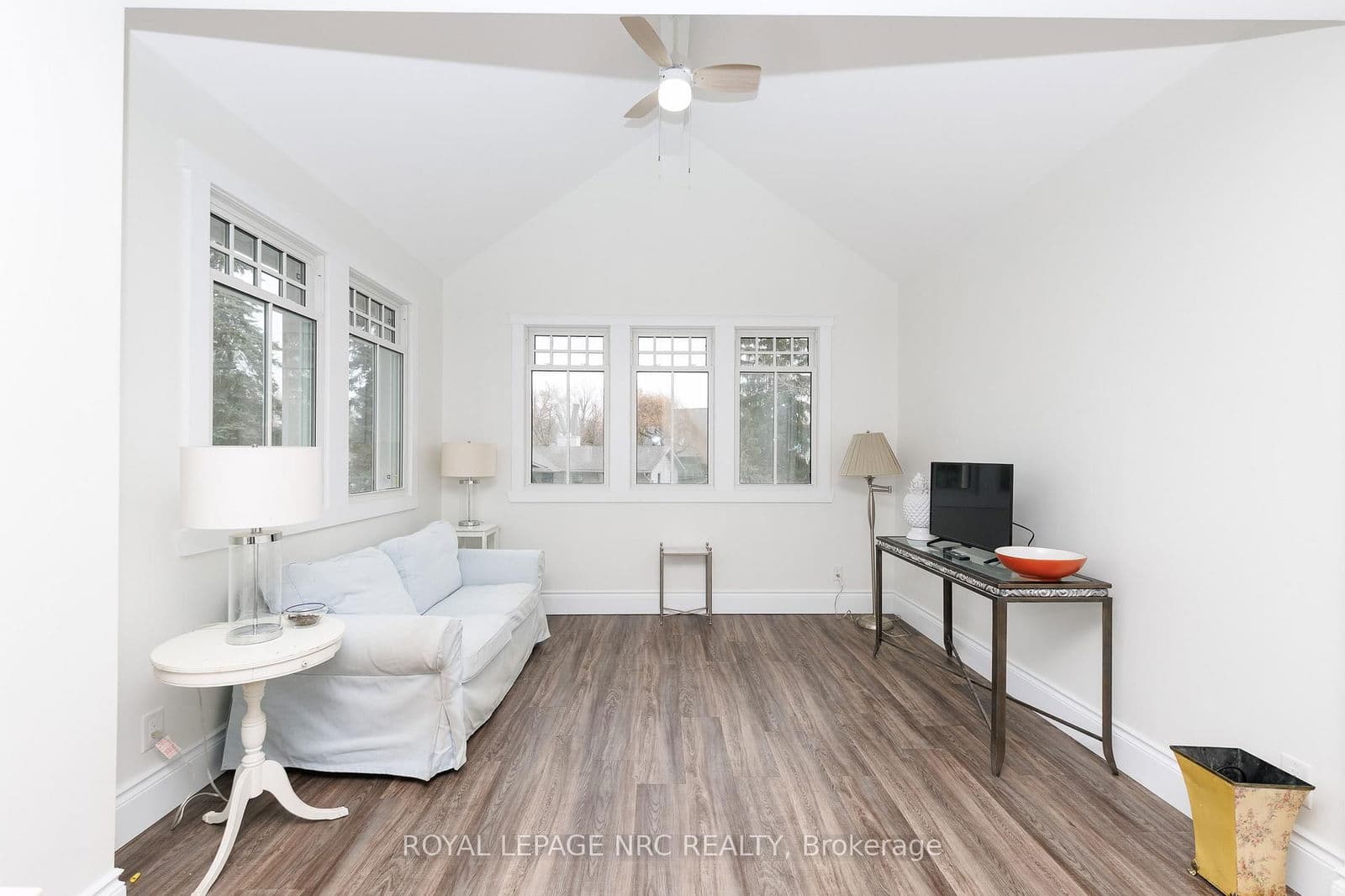 Detached at 46 Shakespeare Avenue, Niagara-on-the-Lake, ON - Photo 10 - RE/MAX Garden City Realty