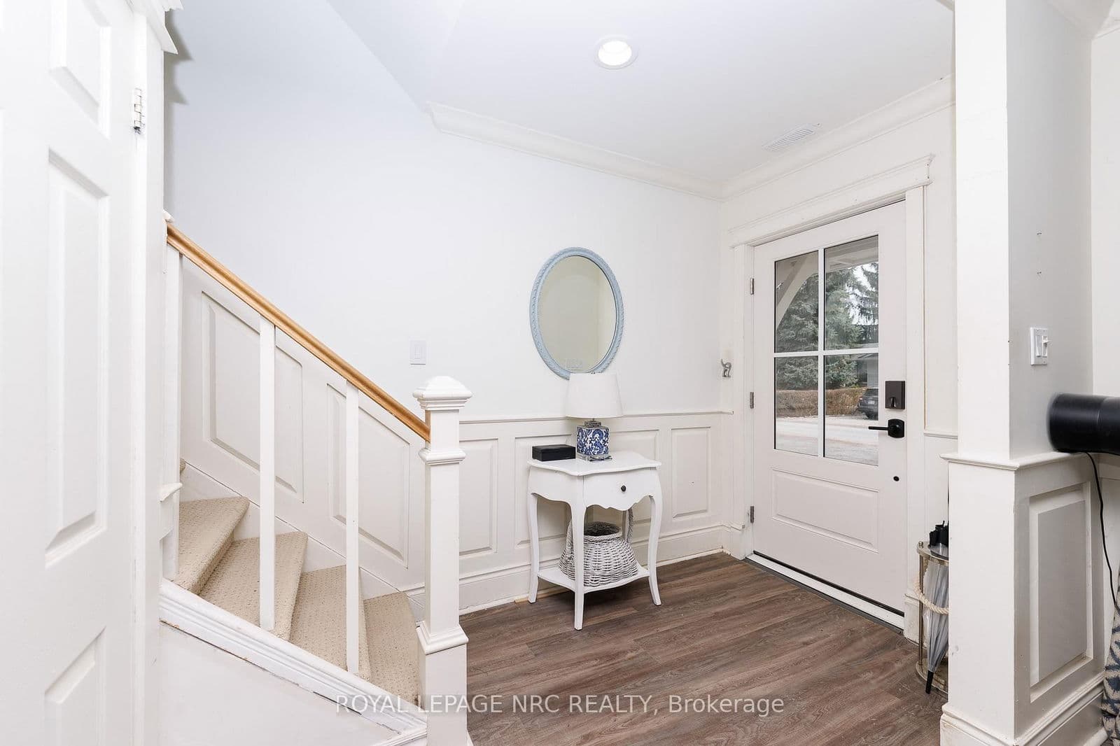 Detached at 46 Shakespeare Avenue, Niagara-on-the-Lake, ON - Photo 9 - RE/MAX Garden City Realty