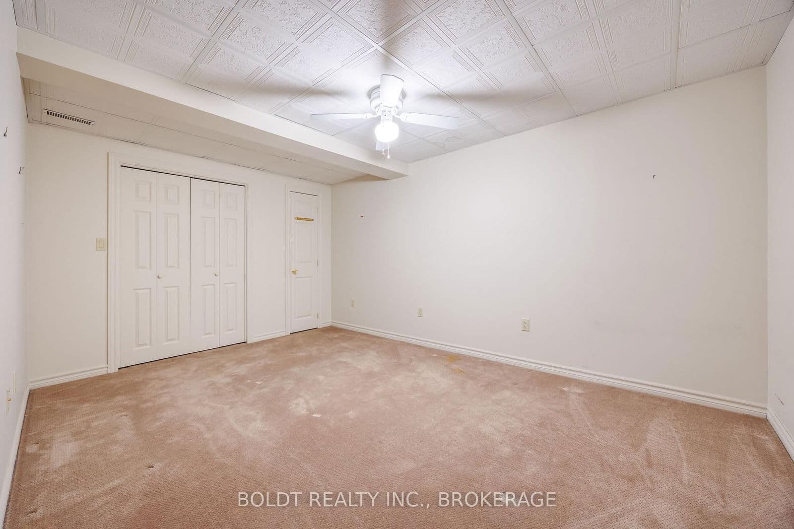 Condo Townhouse at 6- 139 Glendale Avenue, St. Catharines, ON - Photo 25 - RE/MAX Garden City Realty