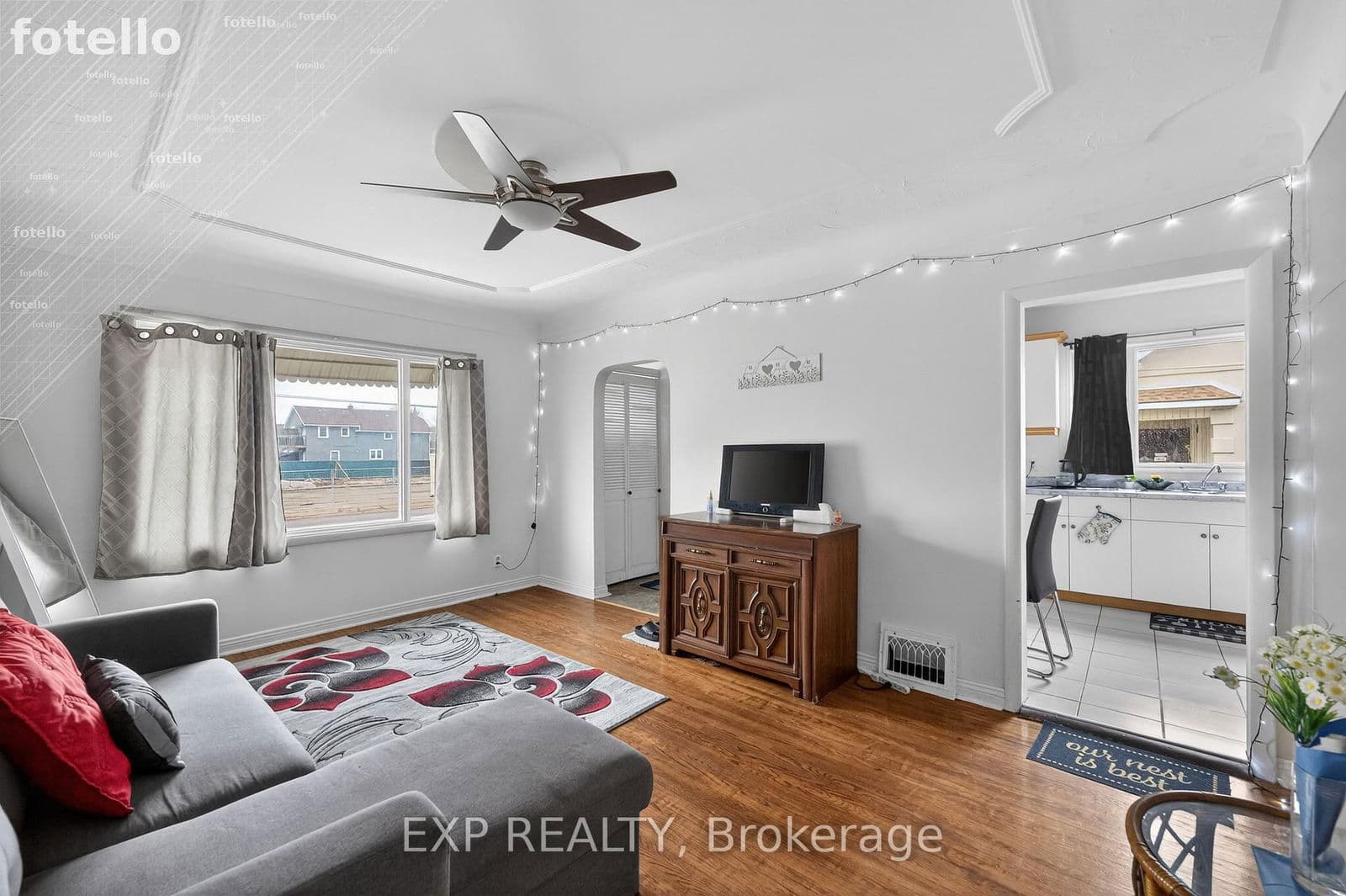 Detached at 150 Crowland Avenue, Welland, ON - Photo 7 - RE/MAX Garden City Realty