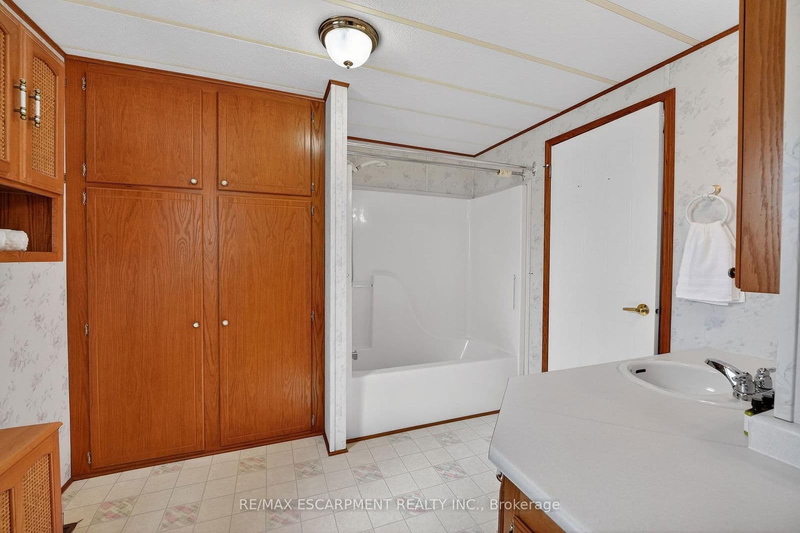 Modular Home at 11- 3033 Townline Road, Fort Erie, ON - Photo 14 - RE/MAX Garden City Realty