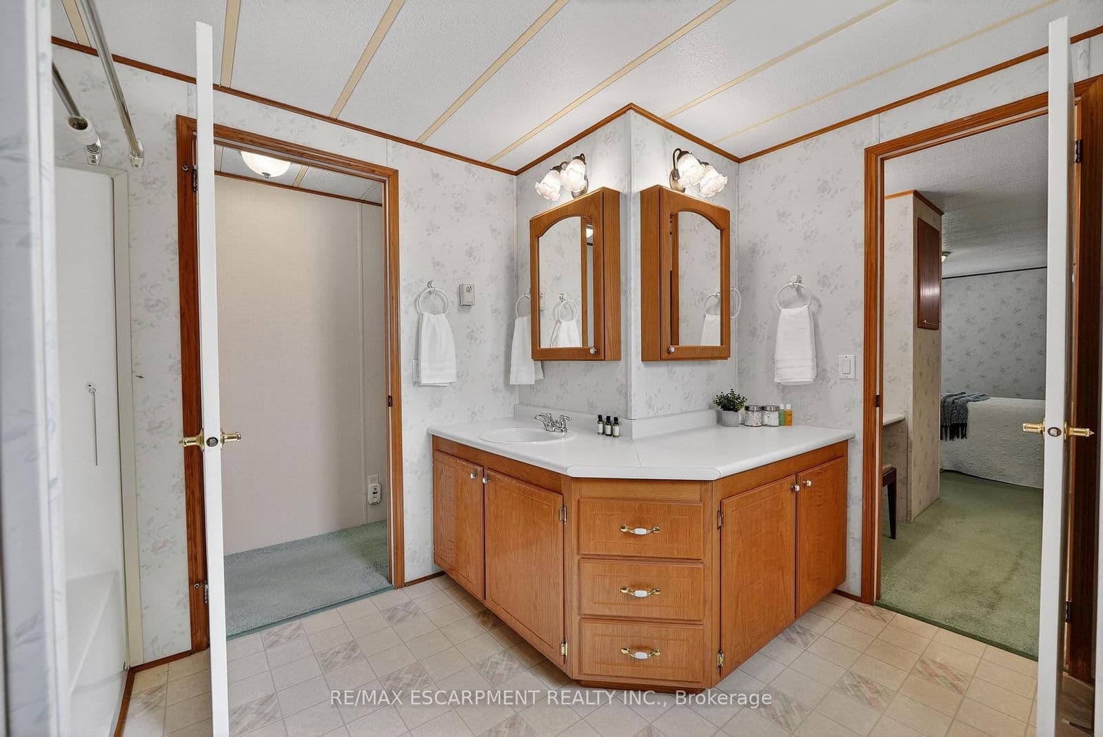 Modular Home at 11- 3033 Townline Road, Fort Erie, ON - Photo 15 - RE/MAX Garden City Realty