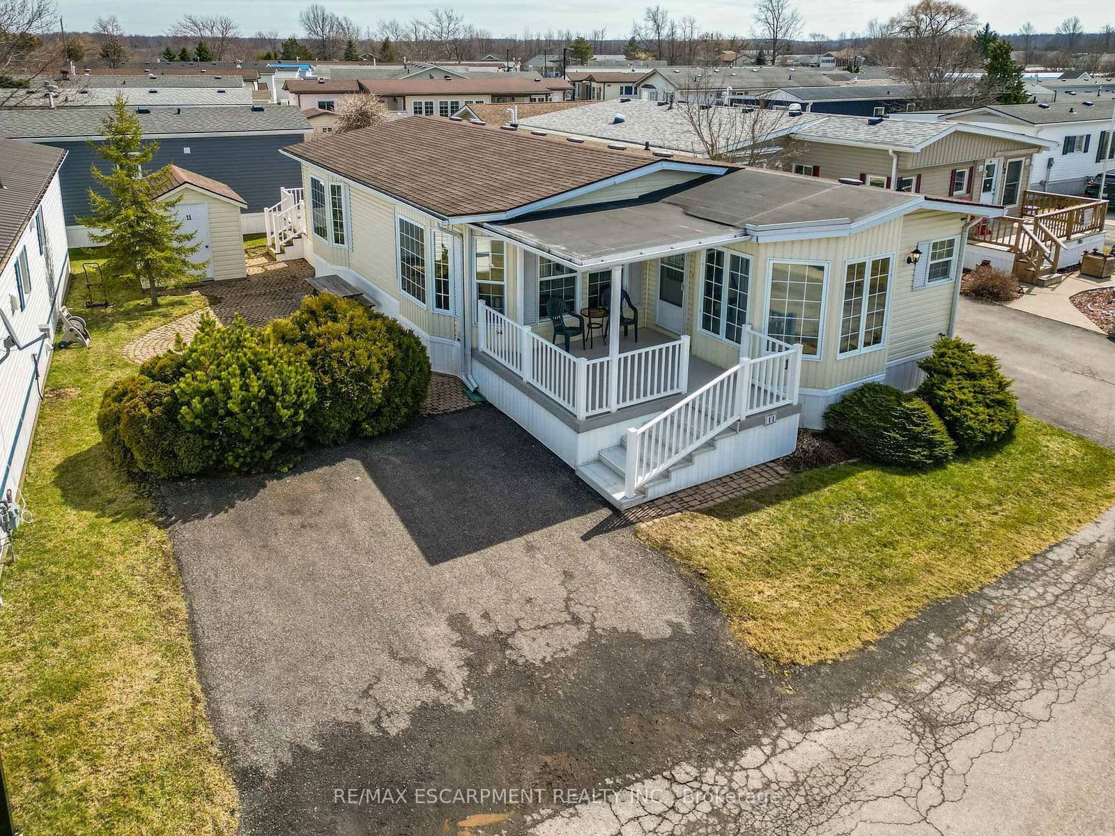 Modular Home at 11- 3033 Townline Road, Fort Erie, ON - Photo 2 - RE/MAX Garden City Realty