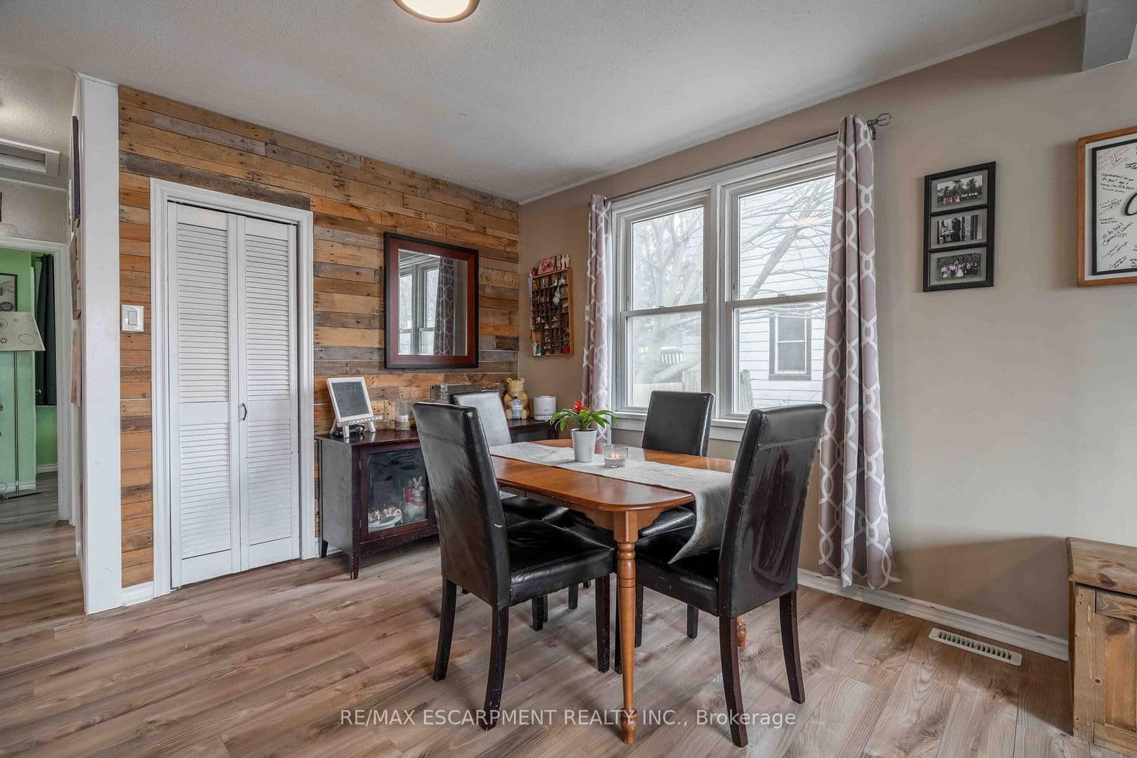 Detached at 316 Dufferin Street, Fort Erie, ON - Photo 11 - RE/MAX Garden City Realty