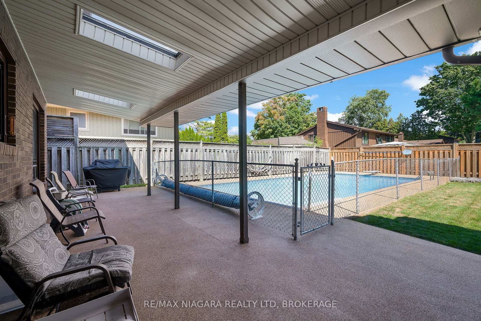 Detached at 17 The Cedars, St. Catharines, ON - Photo 37 - RE/MAX Garden City Realty