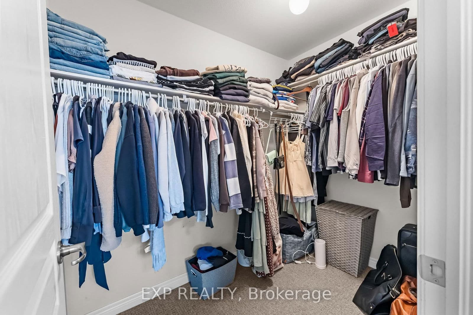 Att/Row/Townhouse at 5848 Osprey Avenue, Niagara Falls, ON - Photo 23 - RE/MAX Garden City Realty