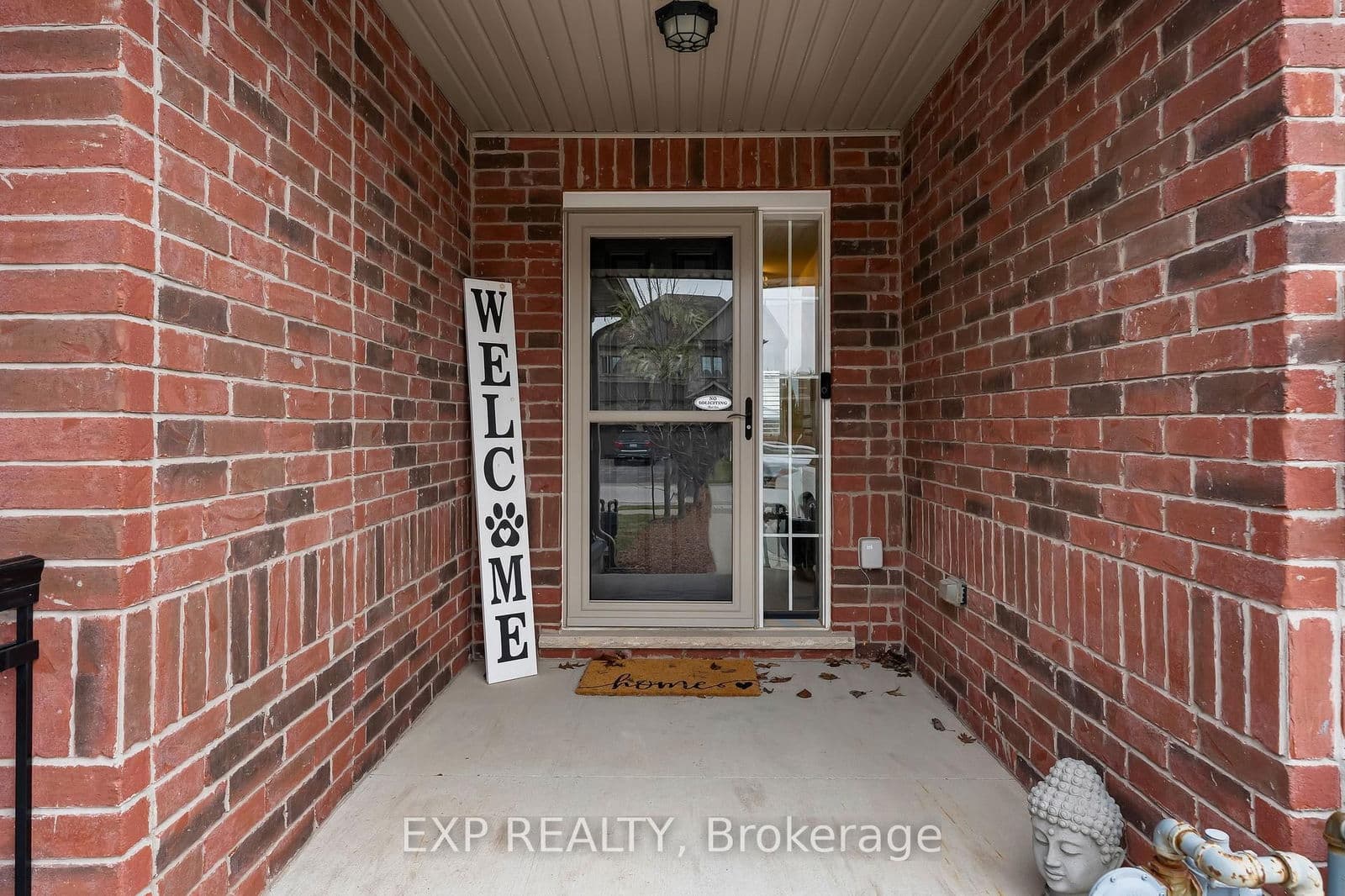 Att/Row/Townhouse at 5848 Osprey Avenue, Niagara Falls, ON - Photo 3 - RE/MAX Garden City Realty