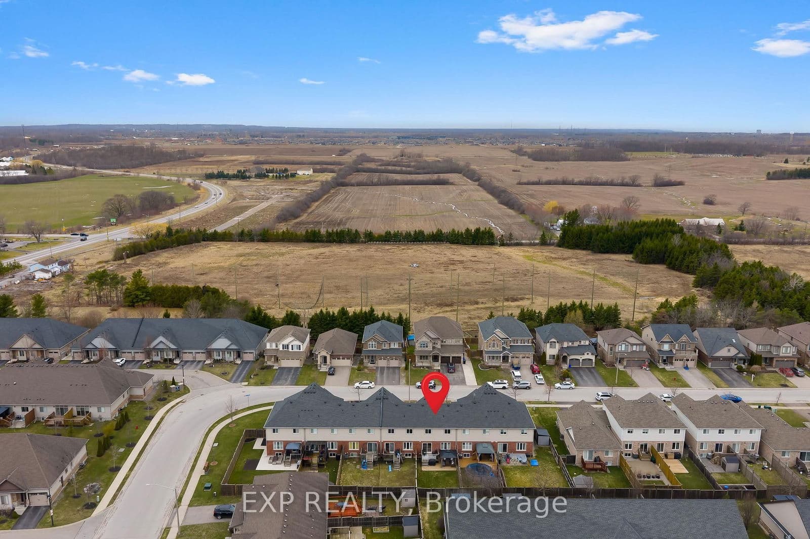 Att/Row/Townhouse at 5848 Osprey Avenue, Niagara Falls, ON - Photo 49 - RE/MAX Garden City Realty