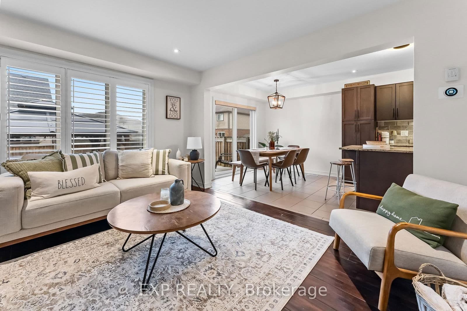 Att/Row/Townhouse at 5848 Osprey Avenue, Niagara Falls, ON - Photo 8 - RE/MAX Garden City Realty