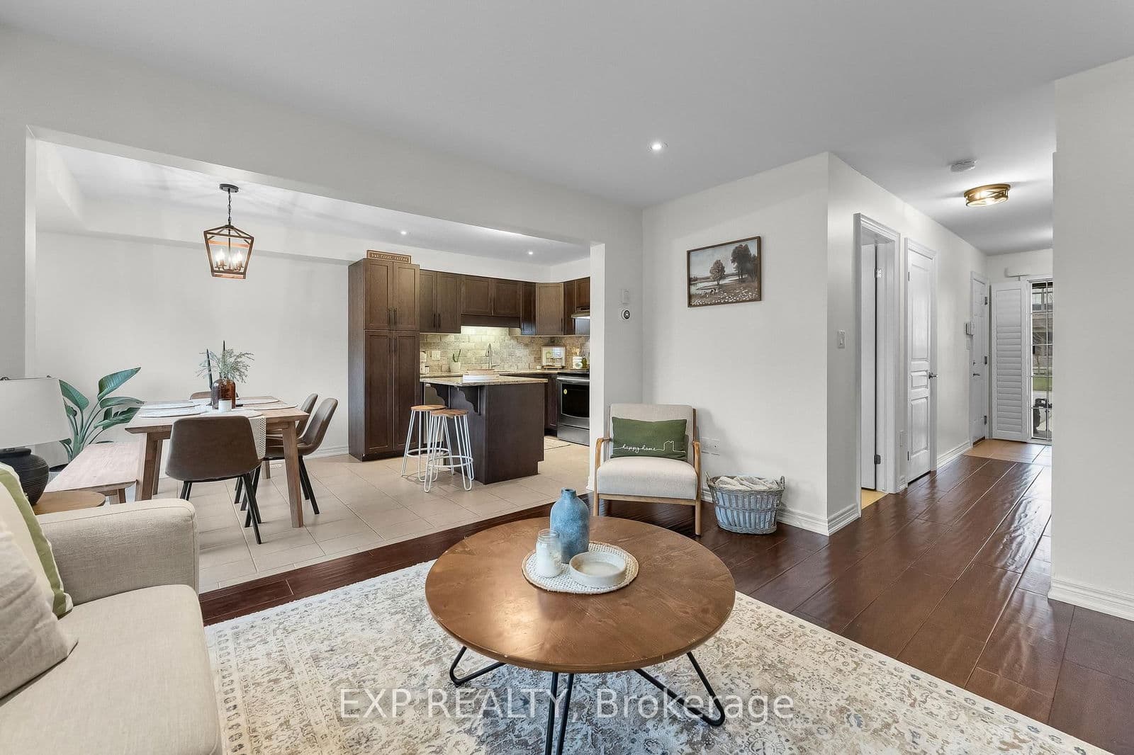 Att/Row/Townhouse at 5848 Osprey Avenue, Niagara Falls, ON - Photo 9 - RE/MAX Garden City Realty