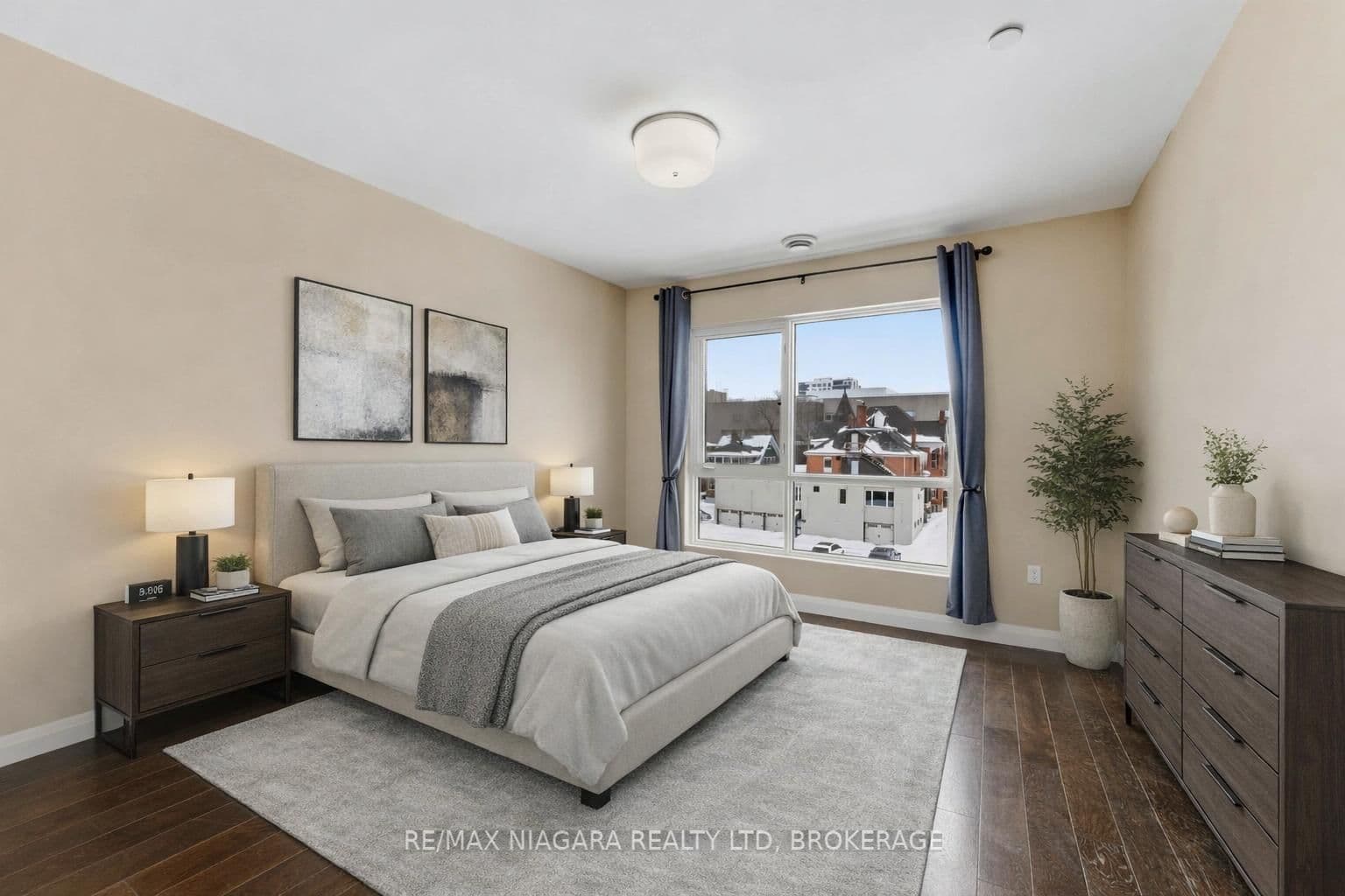 Condo Apartment at 404- 26 Wellington Street, St. Catharines, ON - Photo 15 - RE/MAX Garden City Realty