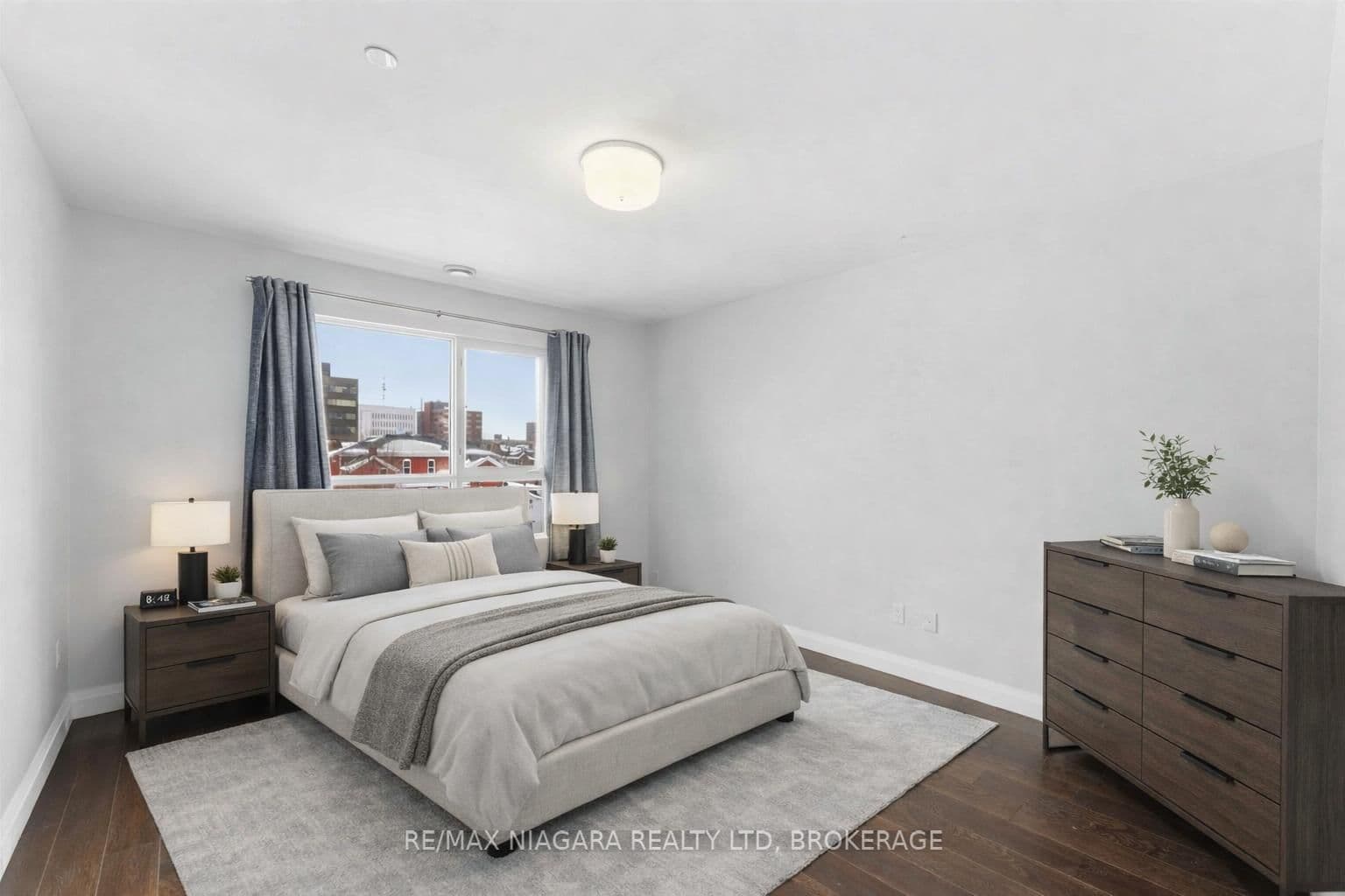 Condo Apartment at 404- 26 Wellington Street, St. Catharines, ON - Photo 17 - RE/MAX Garden City Realty