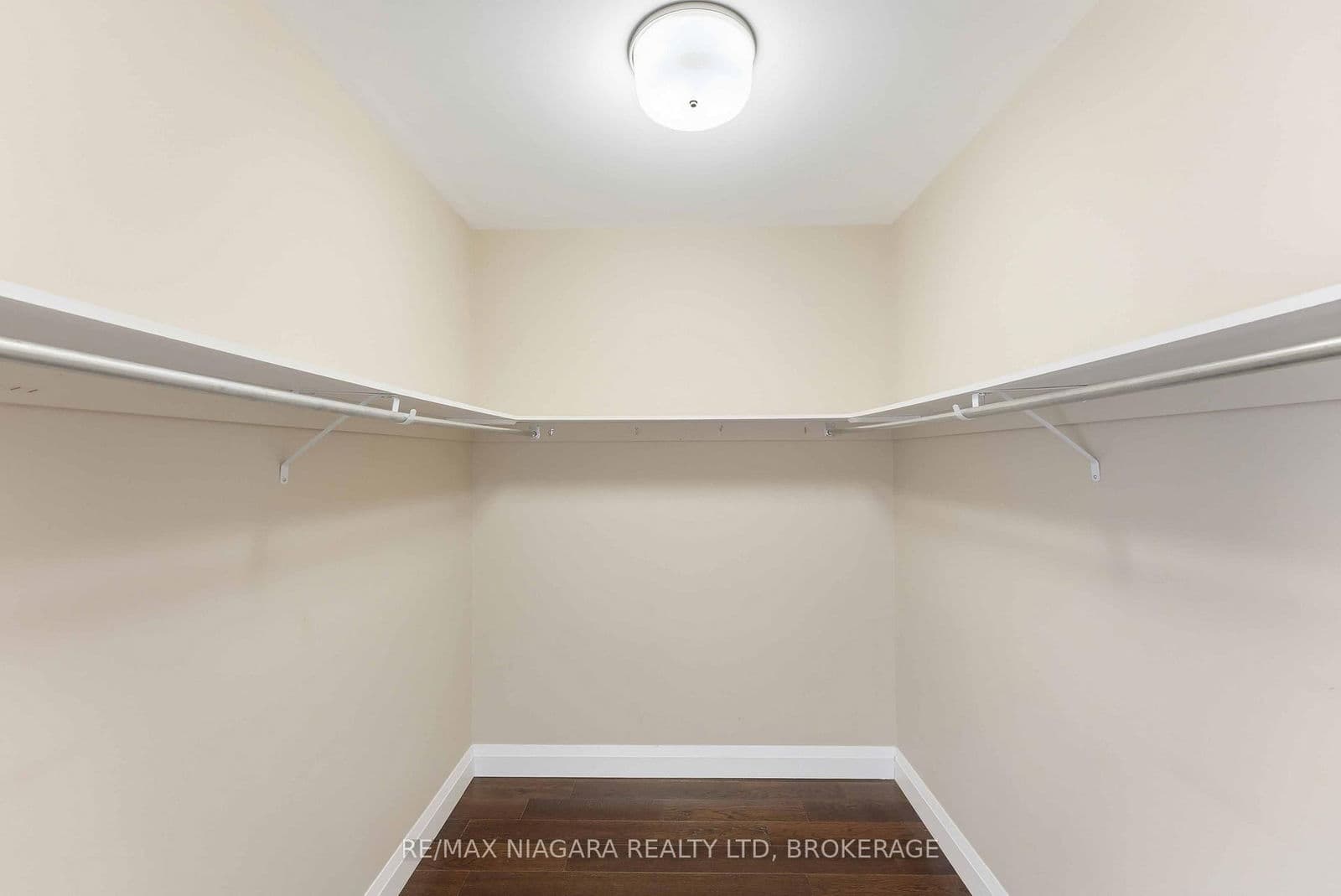 Condo Apartment at 404- 26 Wellington Street, St. Catharines, ON - Photo 20 - RE/MAX Garden City Realty