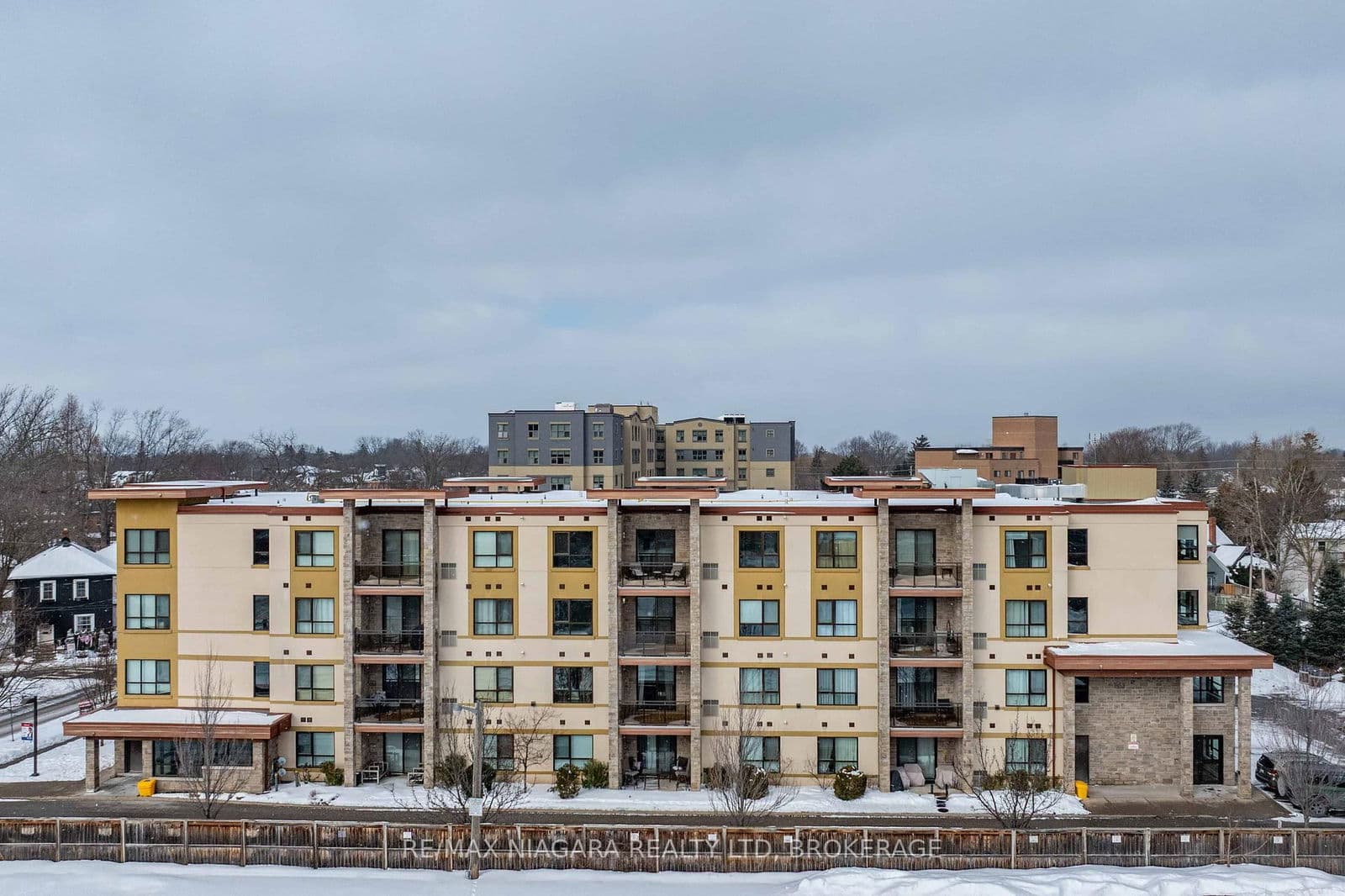 Condo Apartment at 404- 26 Wellington Street, St. Catharines, ON - Photo 27 - RE/MAX Garden City Realty