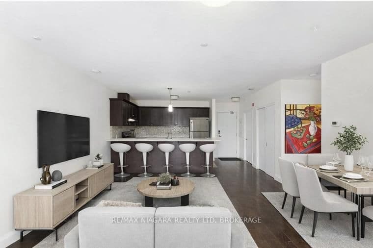 Condo Apartment at 404- 26 Wellington Street, St. Catharines, ON - Photo 9 - RE/MAX Garden City Realty