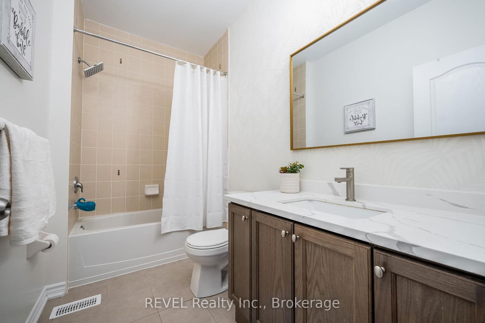 Detached at 316 Concession 3 Road, Niagara-on-the-Lake, ON - Photo 15 - RE/MAX Garden City Realty