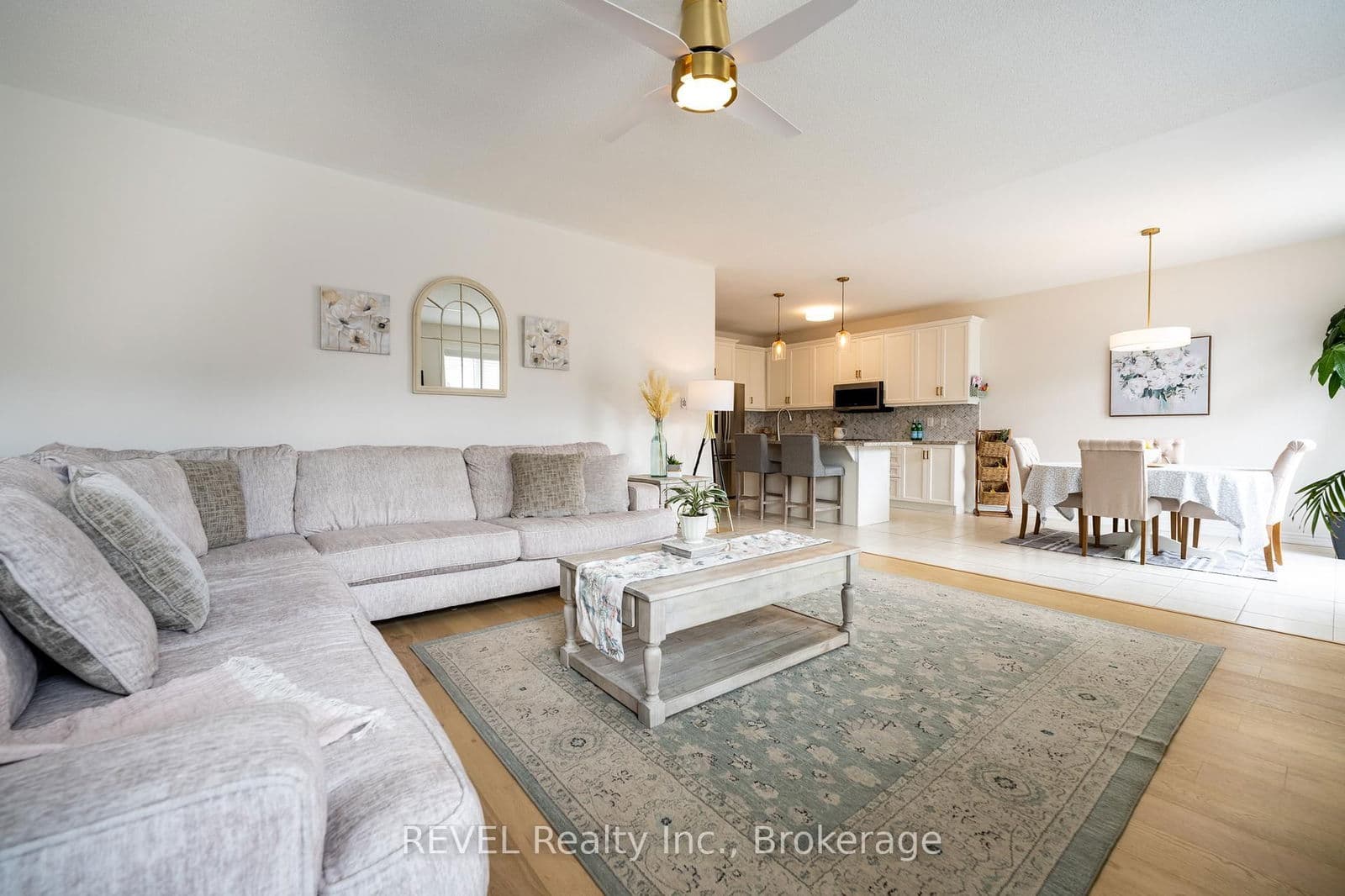 Detached at 316 Concession 3 Road, Niagara-on-the-Lake, ON - Photo 4 - RE/MAX Garden City Realty