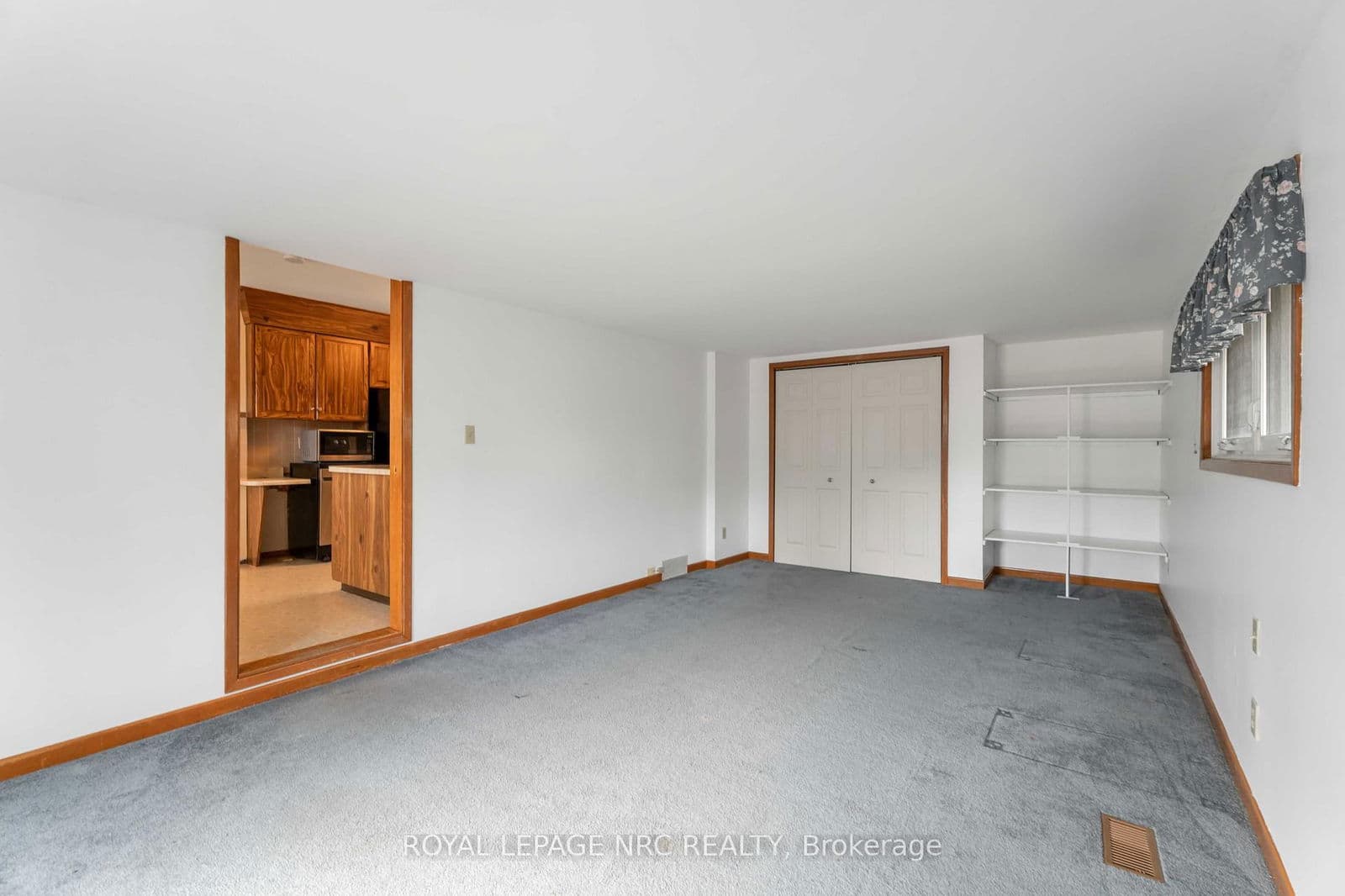 Detached at 3987 Montcalm Crescent, Niagara Falls, ON - Photo 14 - RE/MAX Garden City Realty