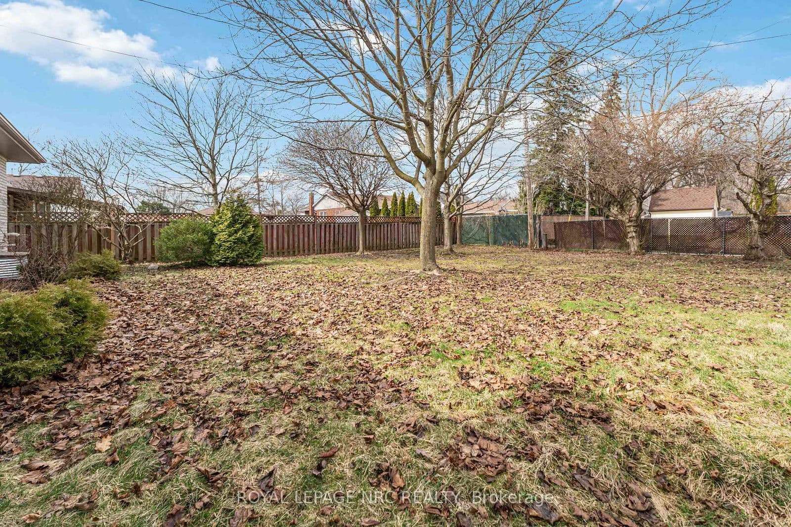 Detached at 3987 Montcalm Crescent, Niagara Falls, ON - Photo 36 - RE/MAX Garden City Realty