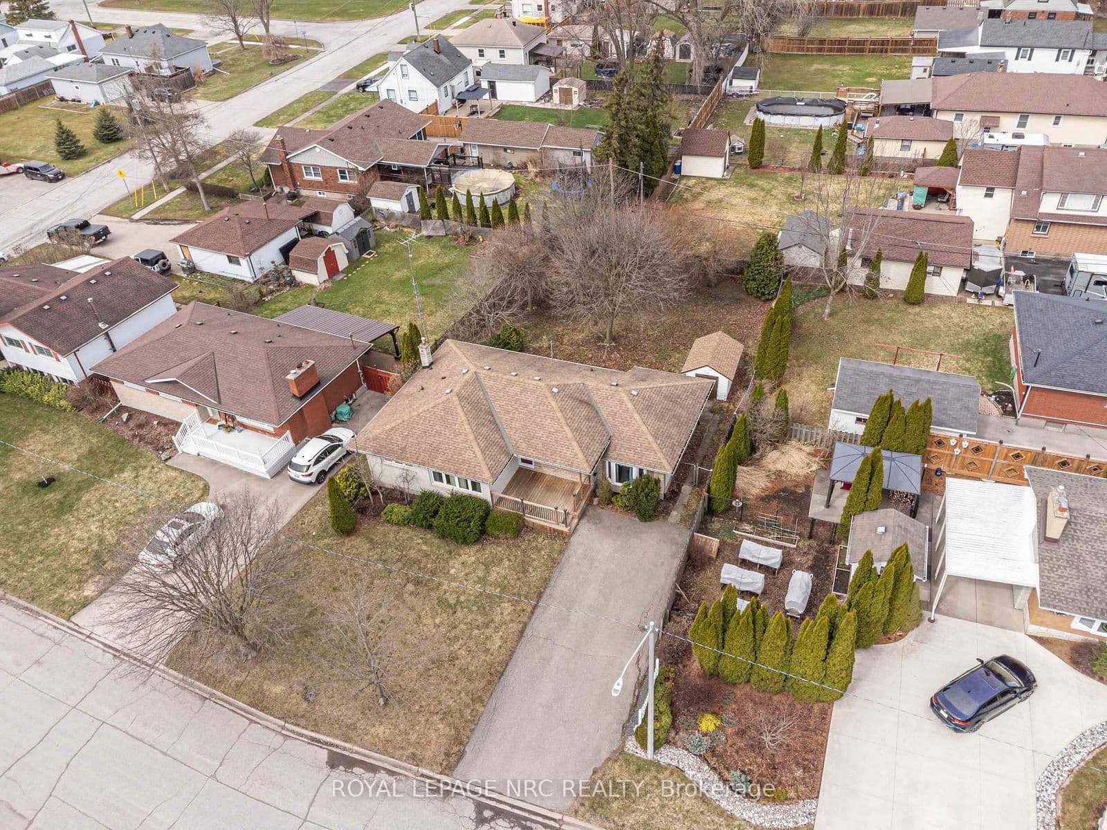 Detached at 3987 Montcalm Crescent, Niagara Falls, ON - Photo 43 - RE/MAX Garden City Realty