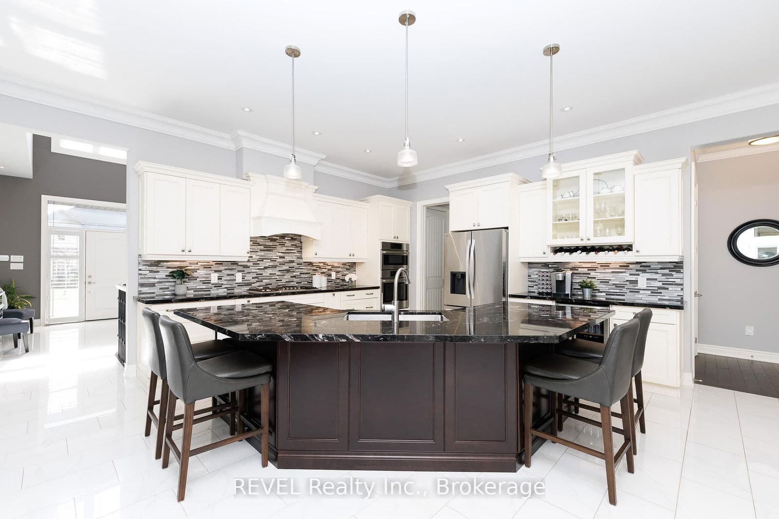 Detached at 9421 Madison Crescent, Niagara Falls, ON - Photo 13 - RE/MAX Garden City Realty