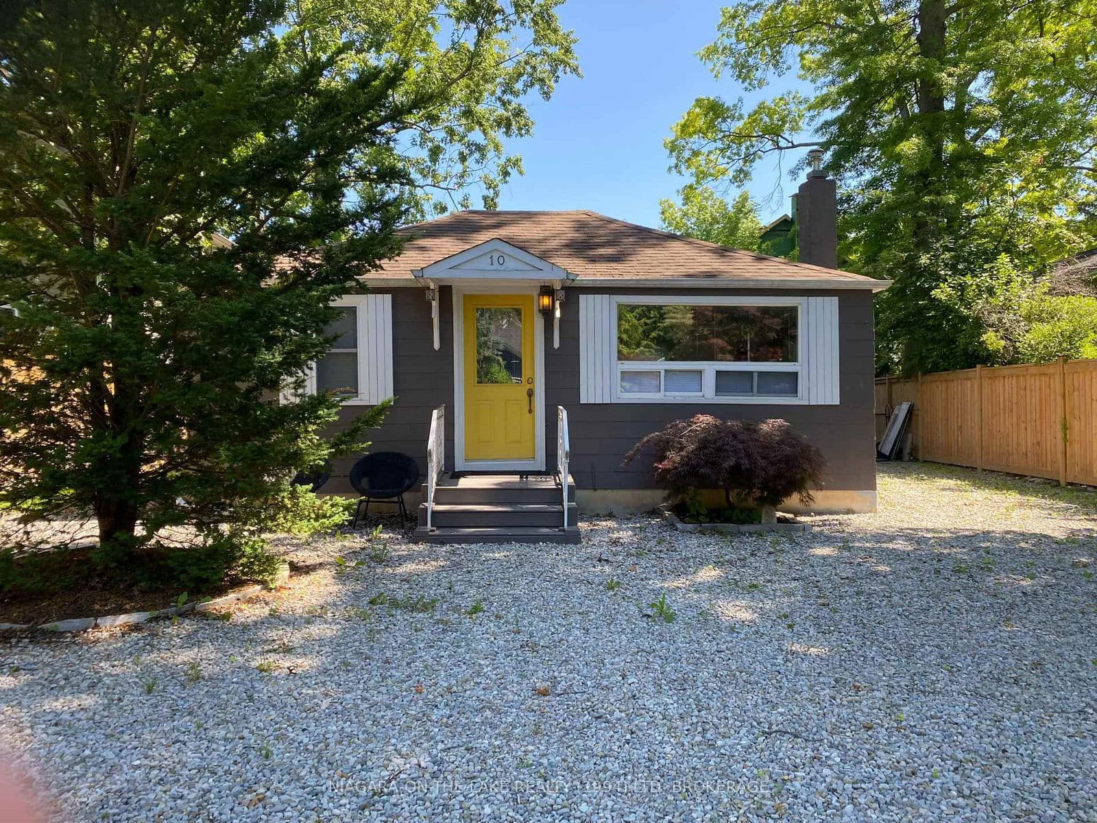 Detached at 10 ADDISON Avenue, Niagara-on-the-Lake, ON - Photo 1 - RE/MAX Garden City Realty