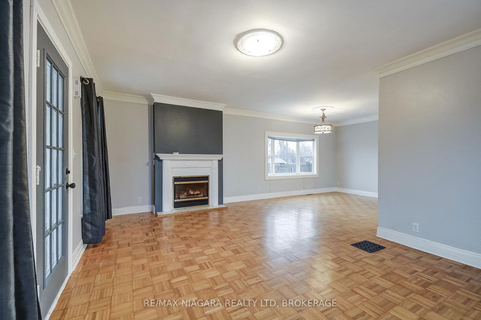 Detached at 71 Joseph Street, Fort Erie, ON - Photo 13 - RE/MAX Garden City Realty