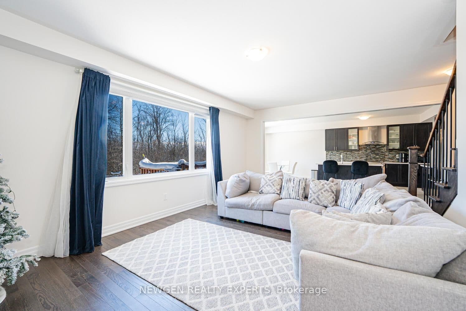 Detached at 9218 White Oak Avenue, Niagara Falls, ON - Photo 13 - RE/MAX Garden City Realty