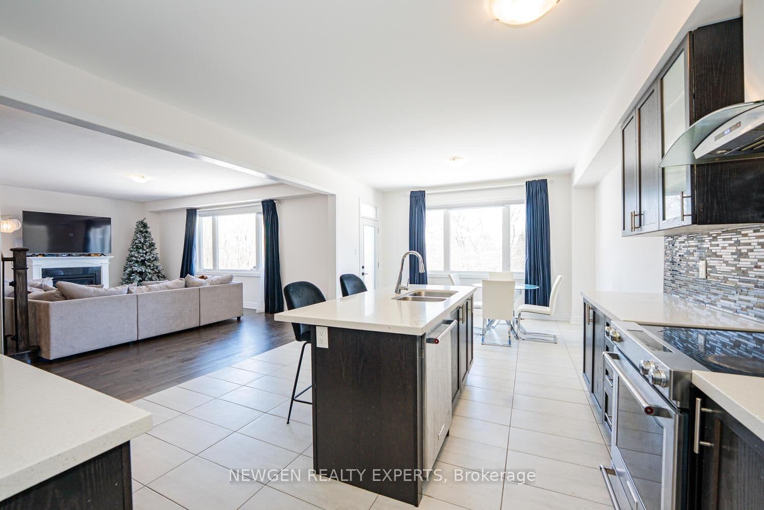 Detached at 9218 White Oak Avenue, Niagara Falls, ON - Photo 19 - RE/MAX Garden City Realty