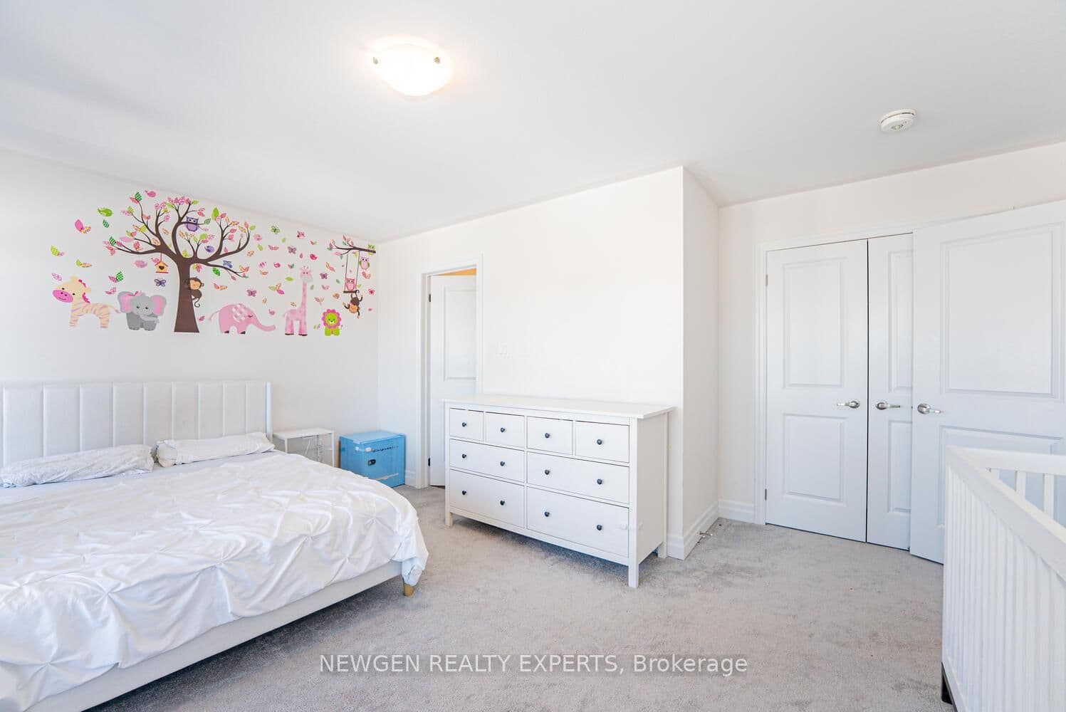 Detached at 9218 White Oak Avenue, Niagara Falls, ON - Photo 35 - RE/MAX Garden City Realty