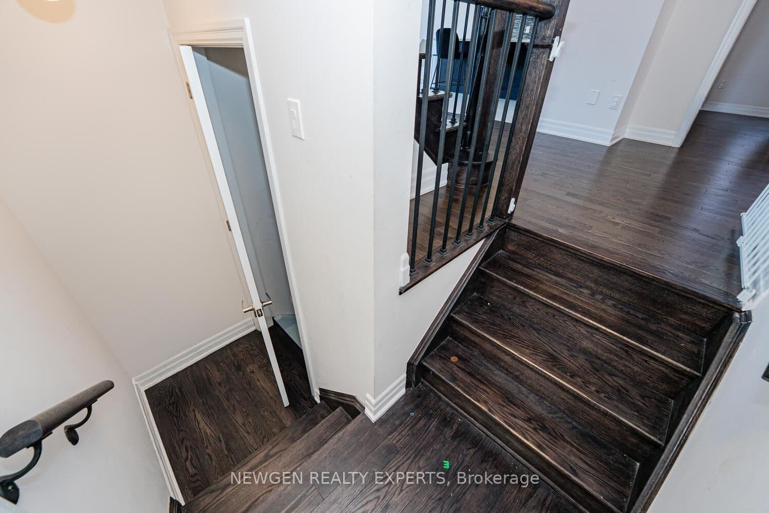 Detached at 9218 White Oak Avenue, Niagara Falls, ON - Photo 44 - RE/MAX Garden City Realty