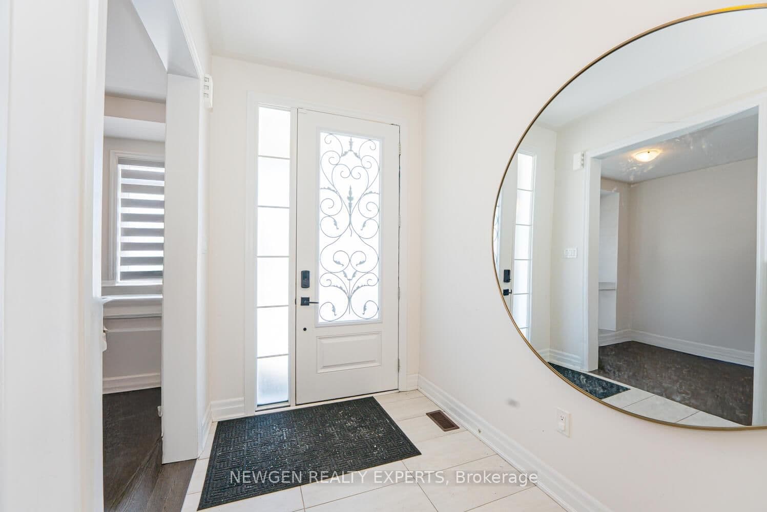 Detached at 9218 White Oak Avenue, Niagara Falls, ON - Photo 7 - RE/MAX Garden City Realty