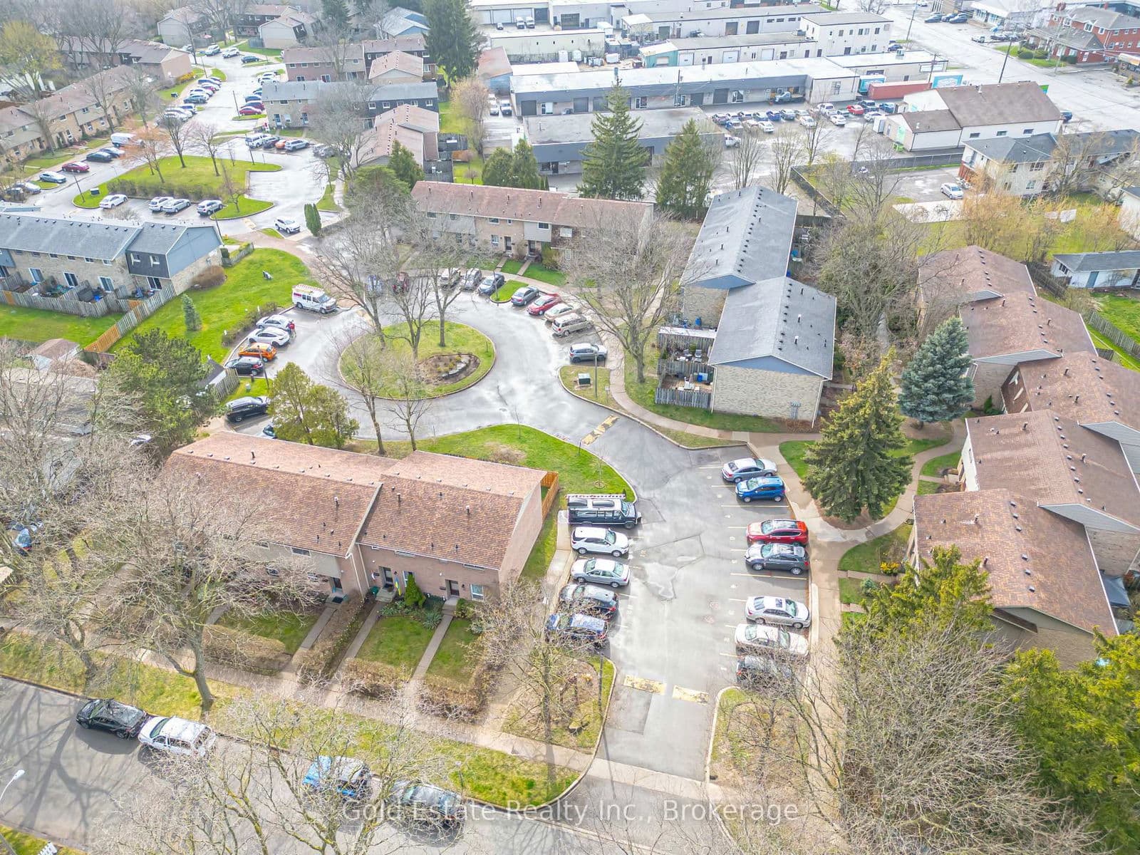 Condo Townhouse at 19- 18 BARRY Street, St. Catharines, ON - Photo 46 - RE/MAX Garden City Realty