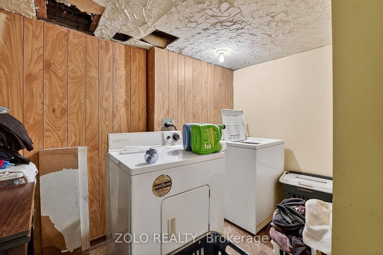 Detached at 6133 Strohan Street, Niagara Falls, ON - Photo 26 - RE/MAX Garden City Realty