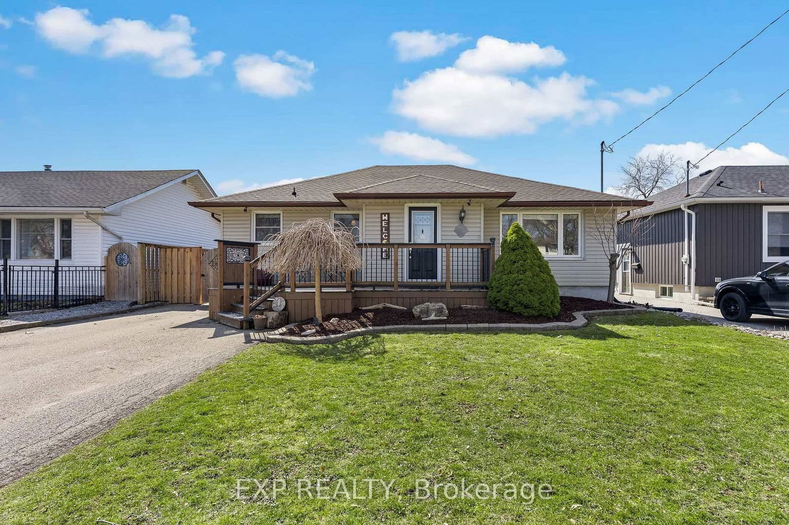 Detached at 9 Parkdale Drive, Thorold, ON - Photo 1 - RE/MAX Garden City Realty