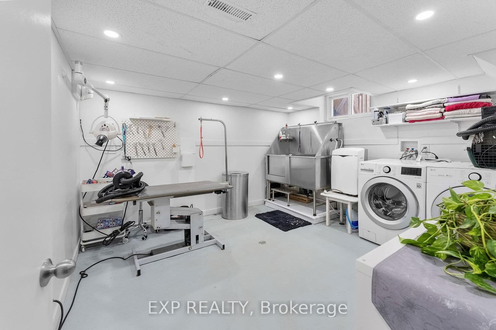 Detached at 9 Parkdale Drive, Thorold, ON - Photo 29 - RE/MAX Garden City Realty