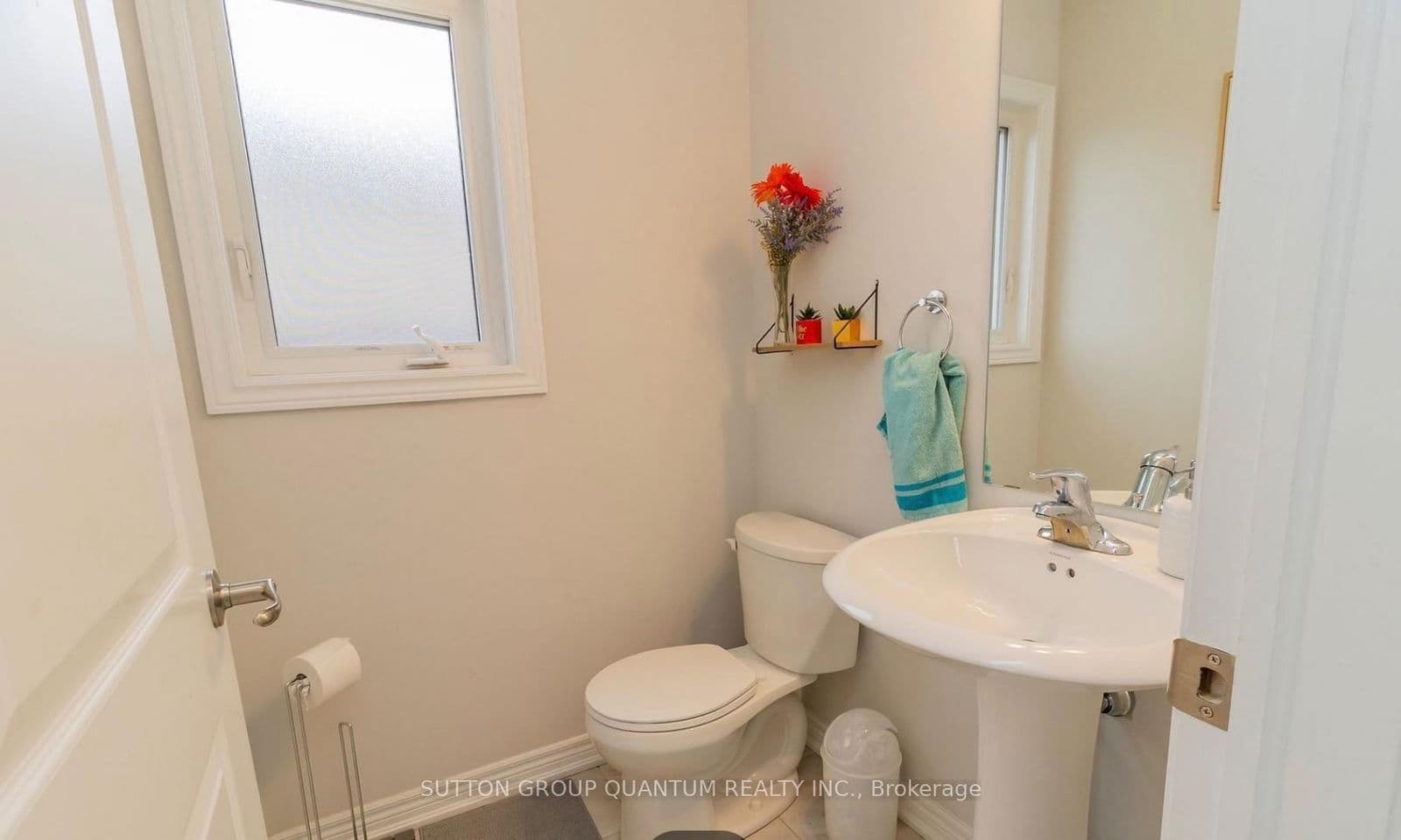 Att/Row/Townhouse at 45 Sycamore Street, Welland, ON - Photo 8 - RE/MAX Garden City Realty