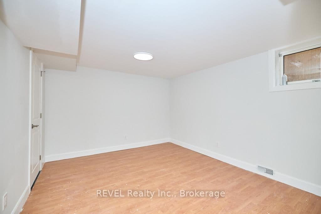 Lower Level at 152 Parnell Street, St. Catharines, ON - Photo 9 - RE/MAX Garden City Realty