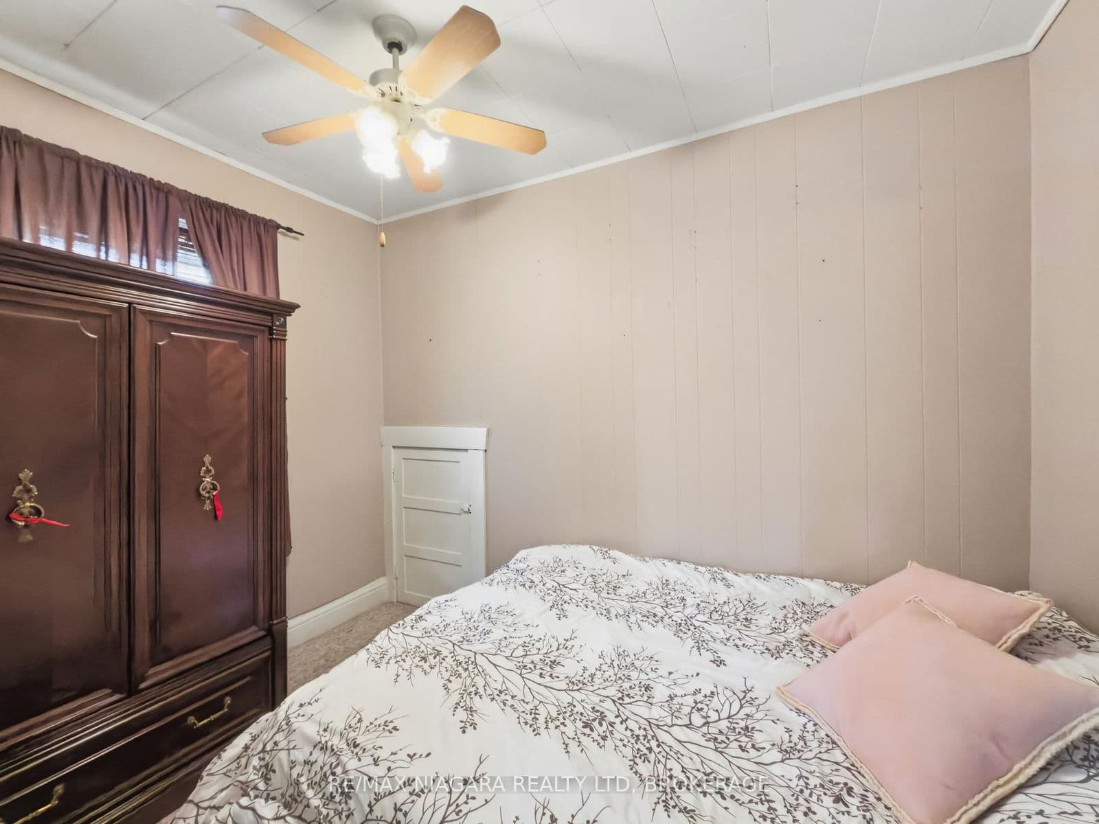 Detached at 268 Emerick Avenue, Fort Erie, ON - Photo 14 - RE/MAX Garden City Realty