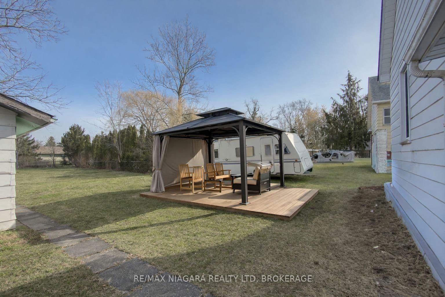 Detached at 268 Emerick Avenue, Fort Erie, ON - Photo 27 - RE/MAX Garden City Realty