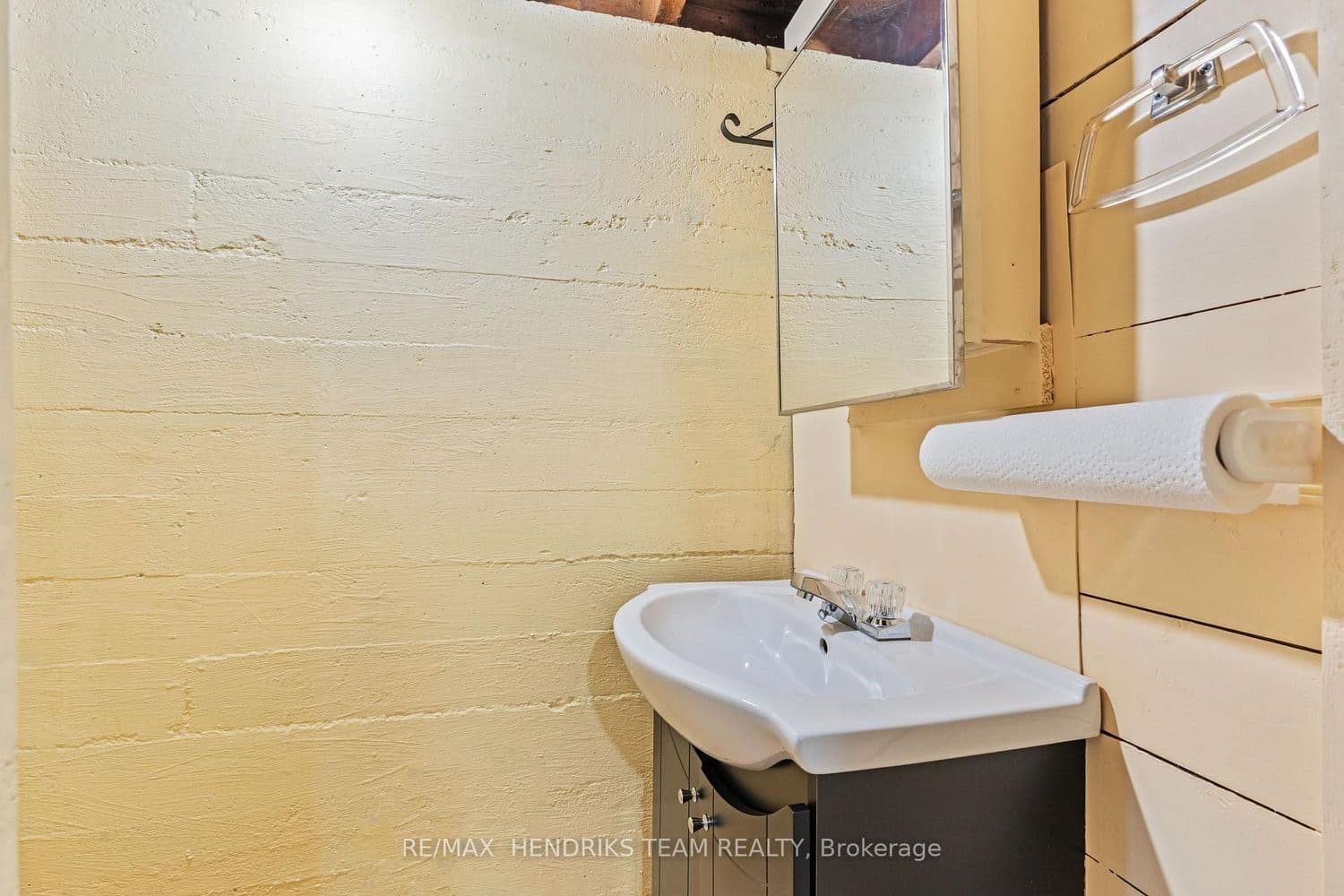 Detached at 27 Lorne Street, St. Catharines, ON - Photo 23 - RE/MAX Garden City Realty